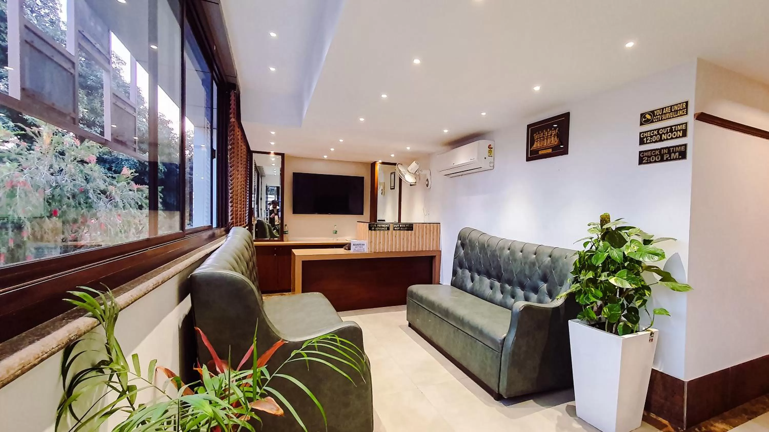 Lobby or reception, Seating Area in Aura Rooms