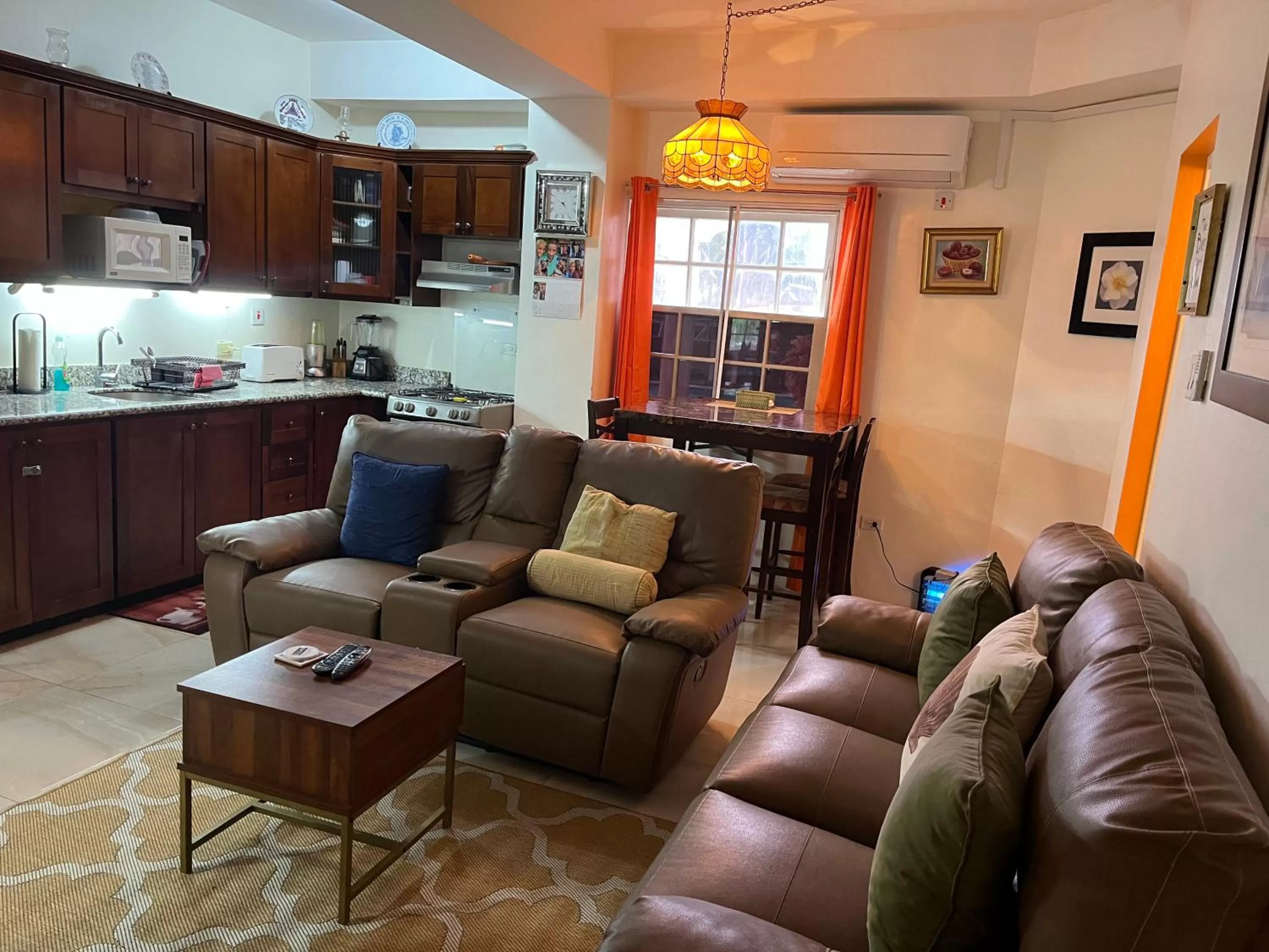 Seacastles by the beach/pool