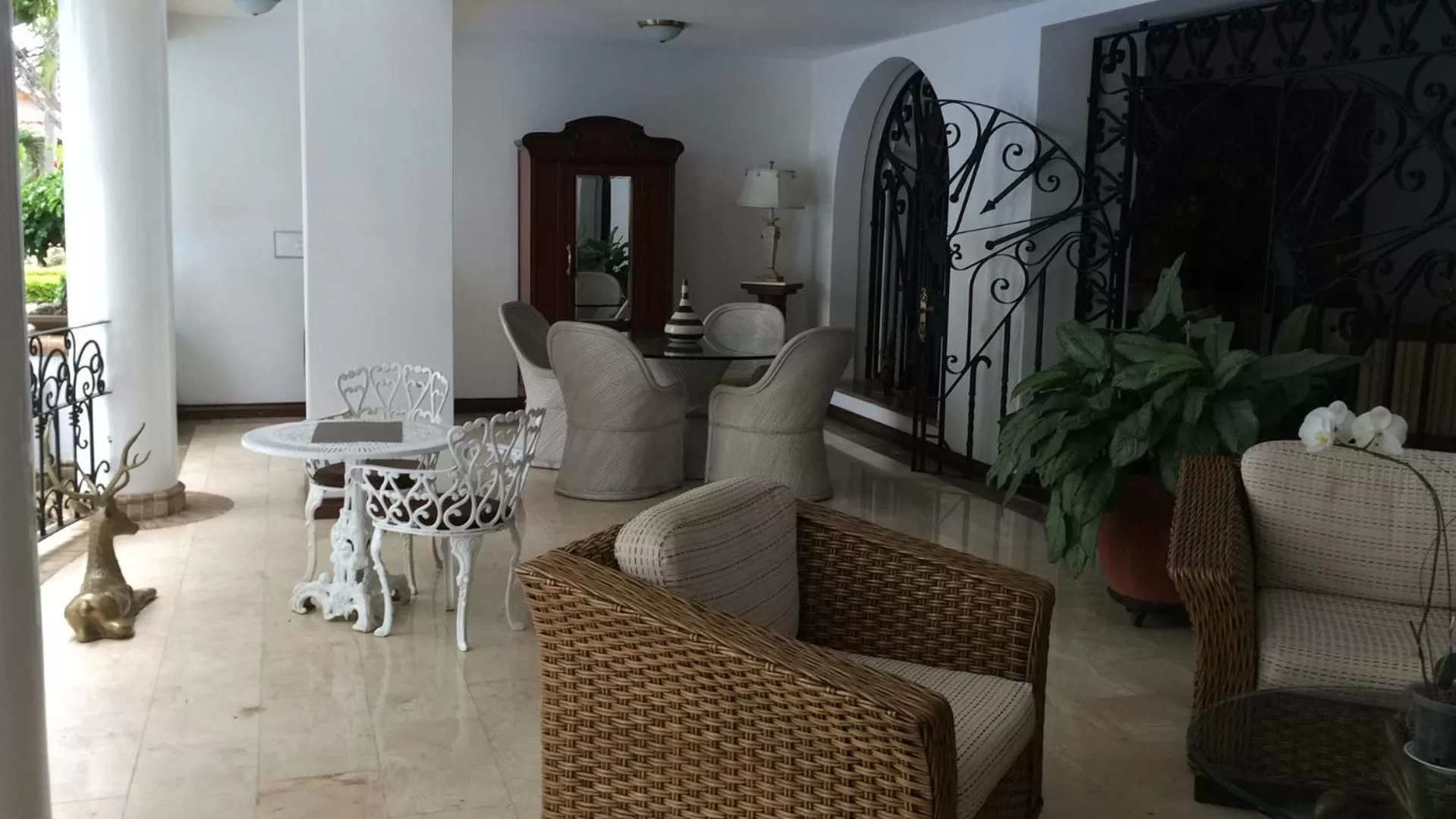 Balcony/Terrace, Seating Area in Hotel Boutique Villa Casuarinas