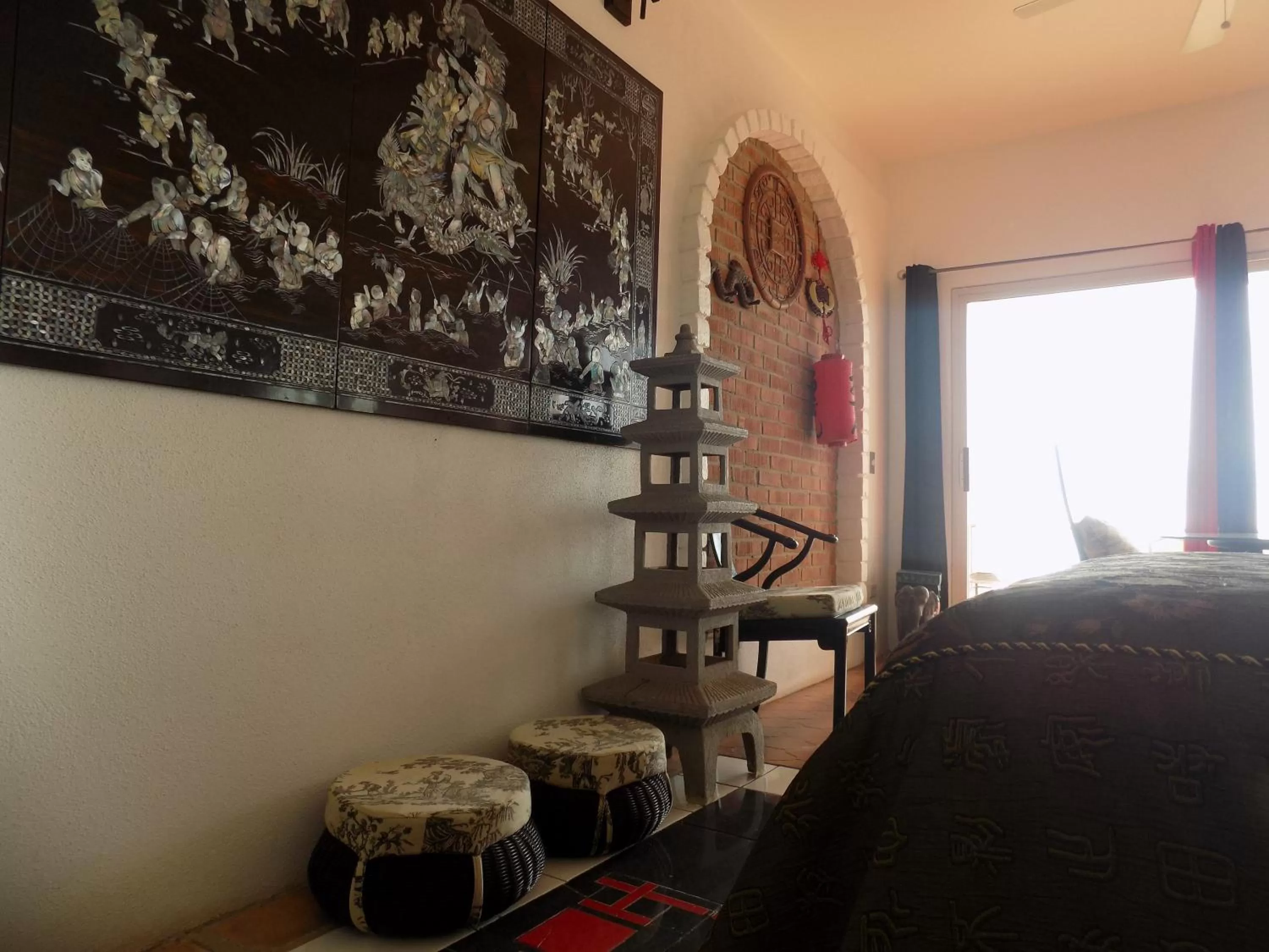 Photo of the whole room in Poco Cielo Hotel