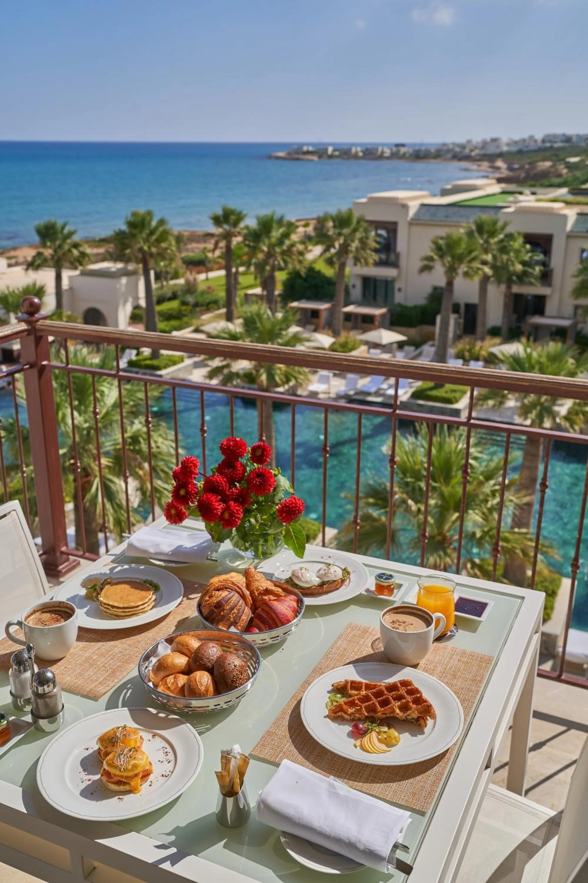 Breakfast in Four Seasons Hotel Tunis