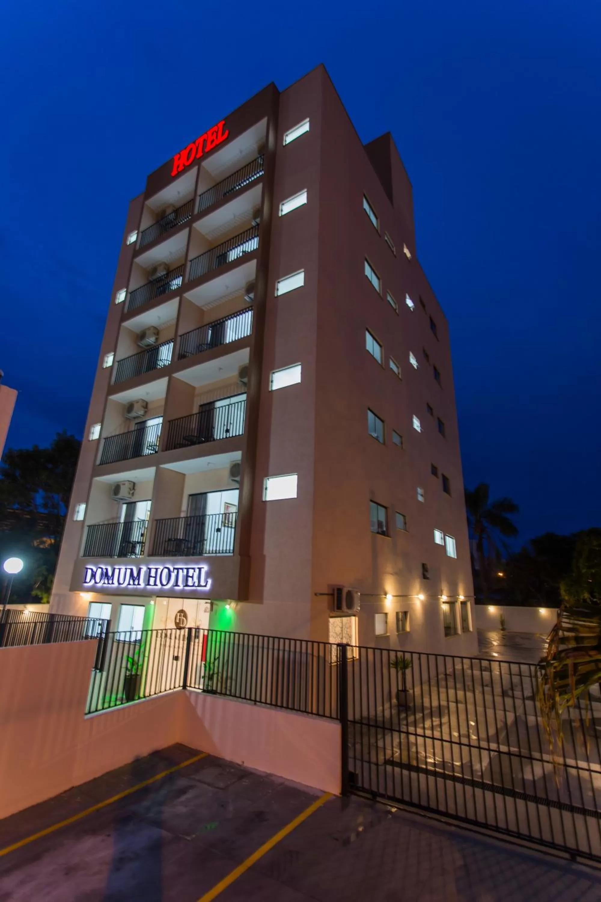 Facade/entrance, Property Building in Domum Hotel