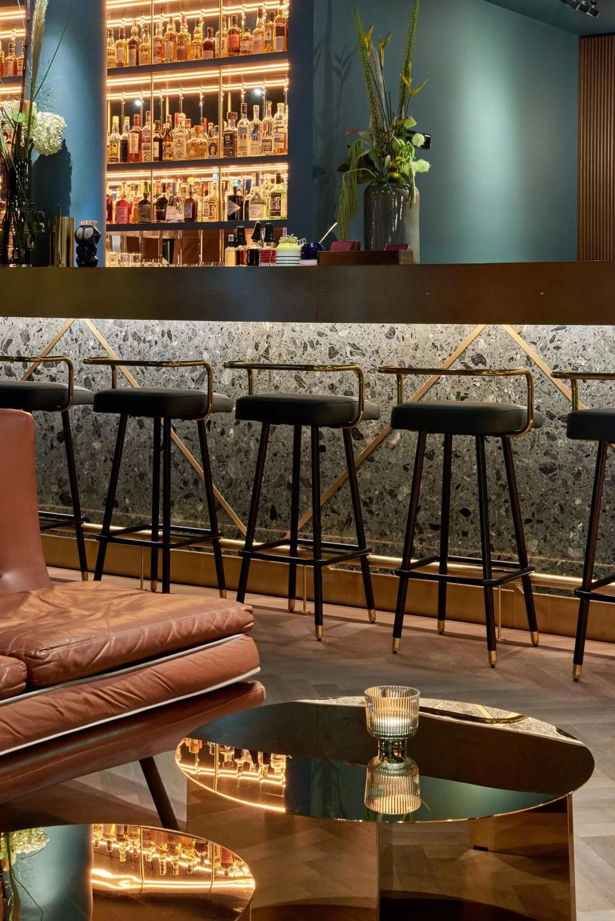 Lounge or bar in Hotel MIO by AMANO