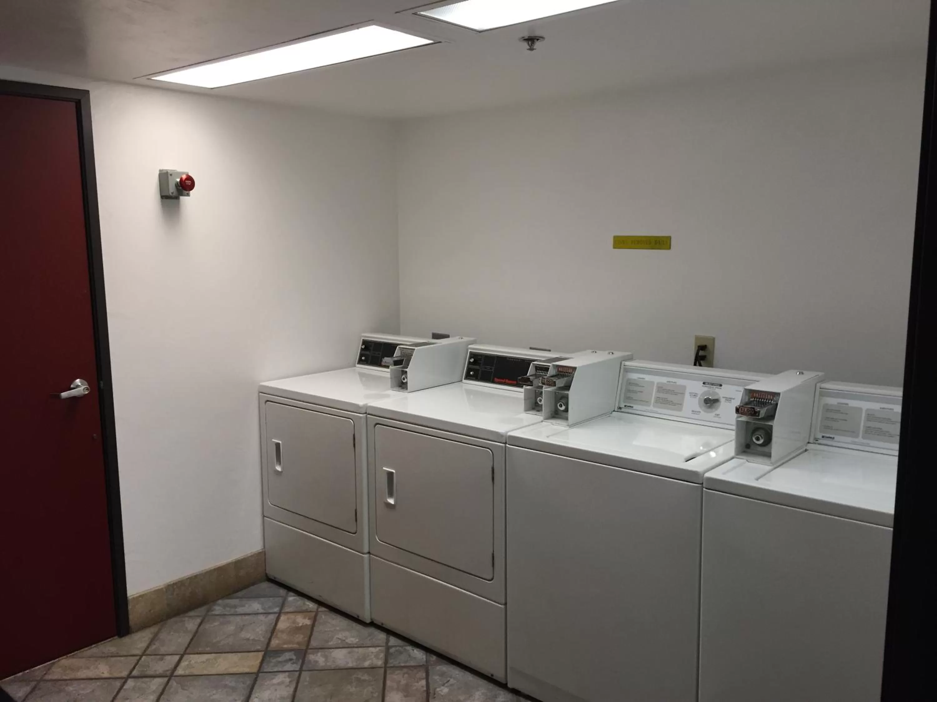 Decorative detail in Motel 6-Wilsonville, OR - Portland