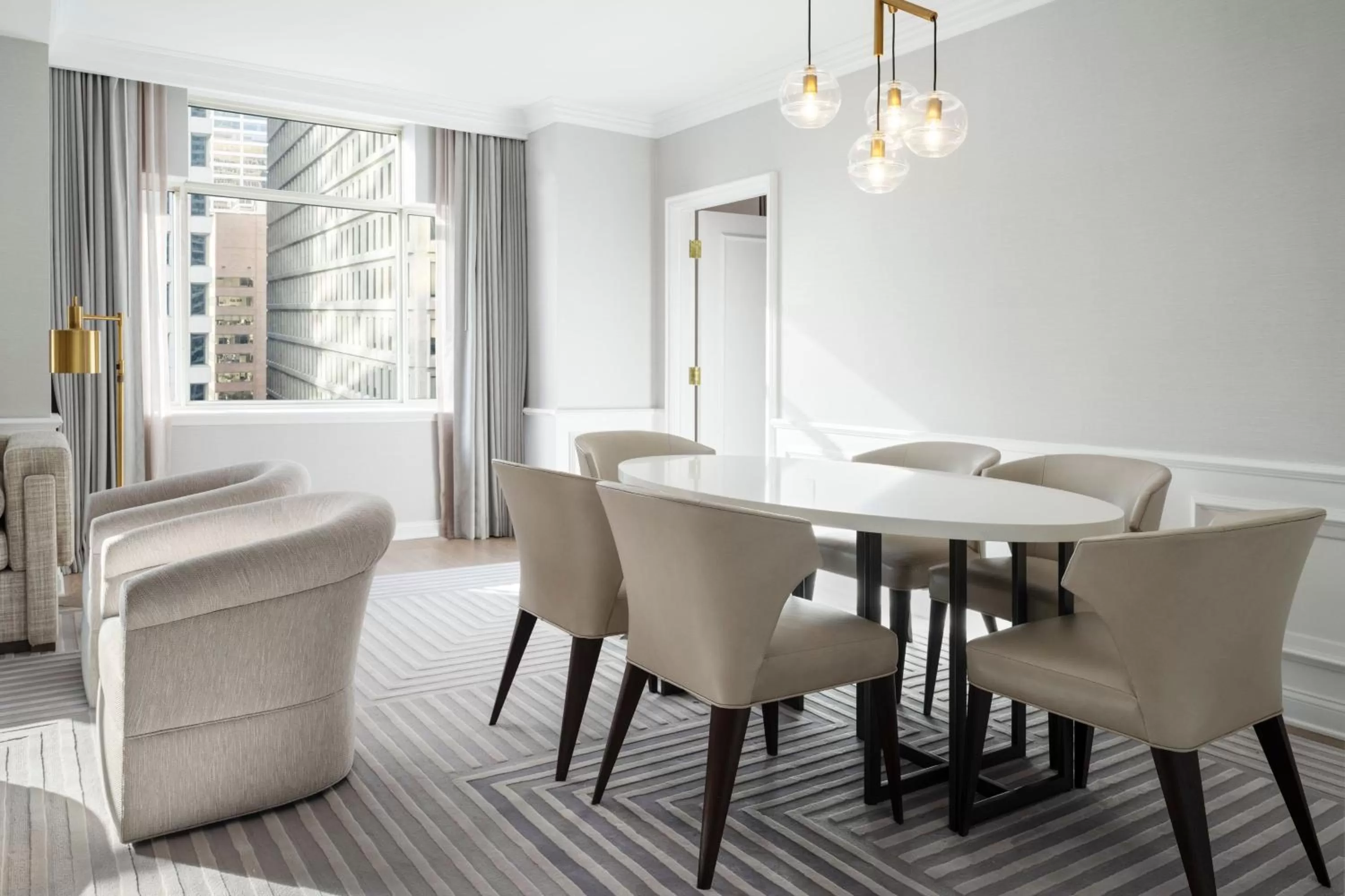 Photo of the whole room in The Westin Philadelphia