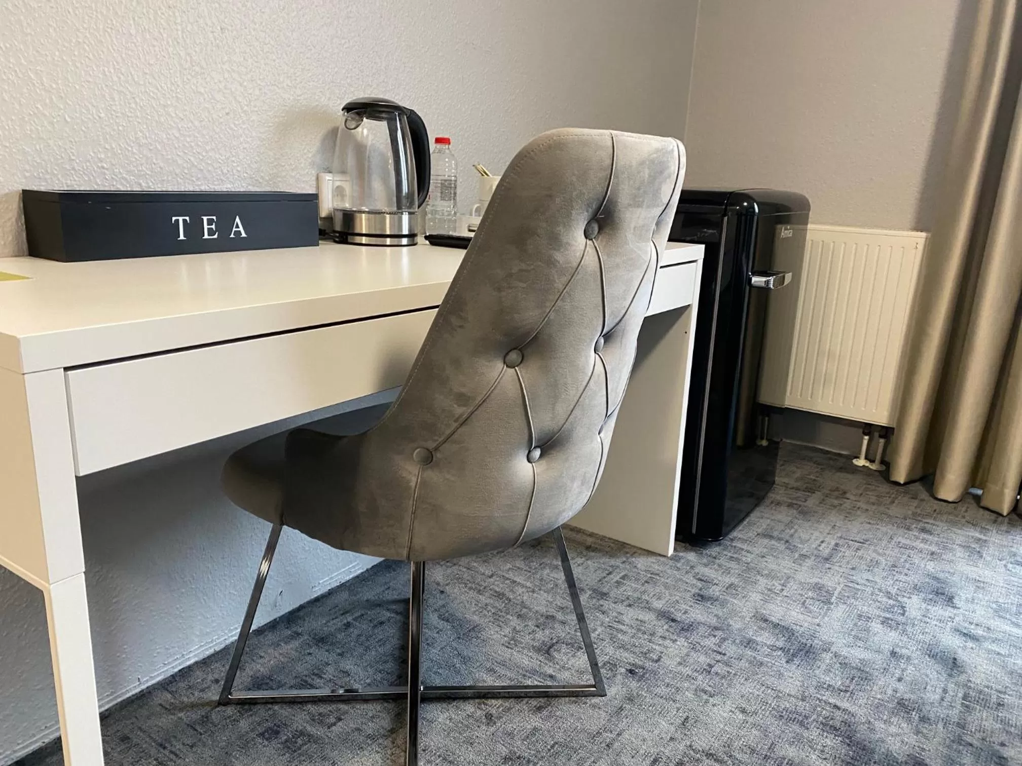 Business facilities, Kitchen/Kitchenette in Hotel Deluxe