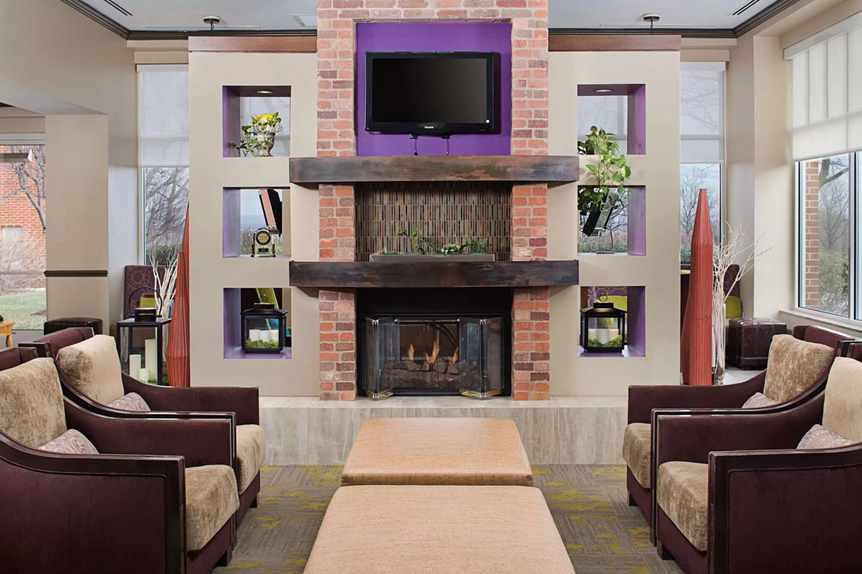 Lobby or reception in Hilton Garden Inn Hartford North-Bradley International Airport