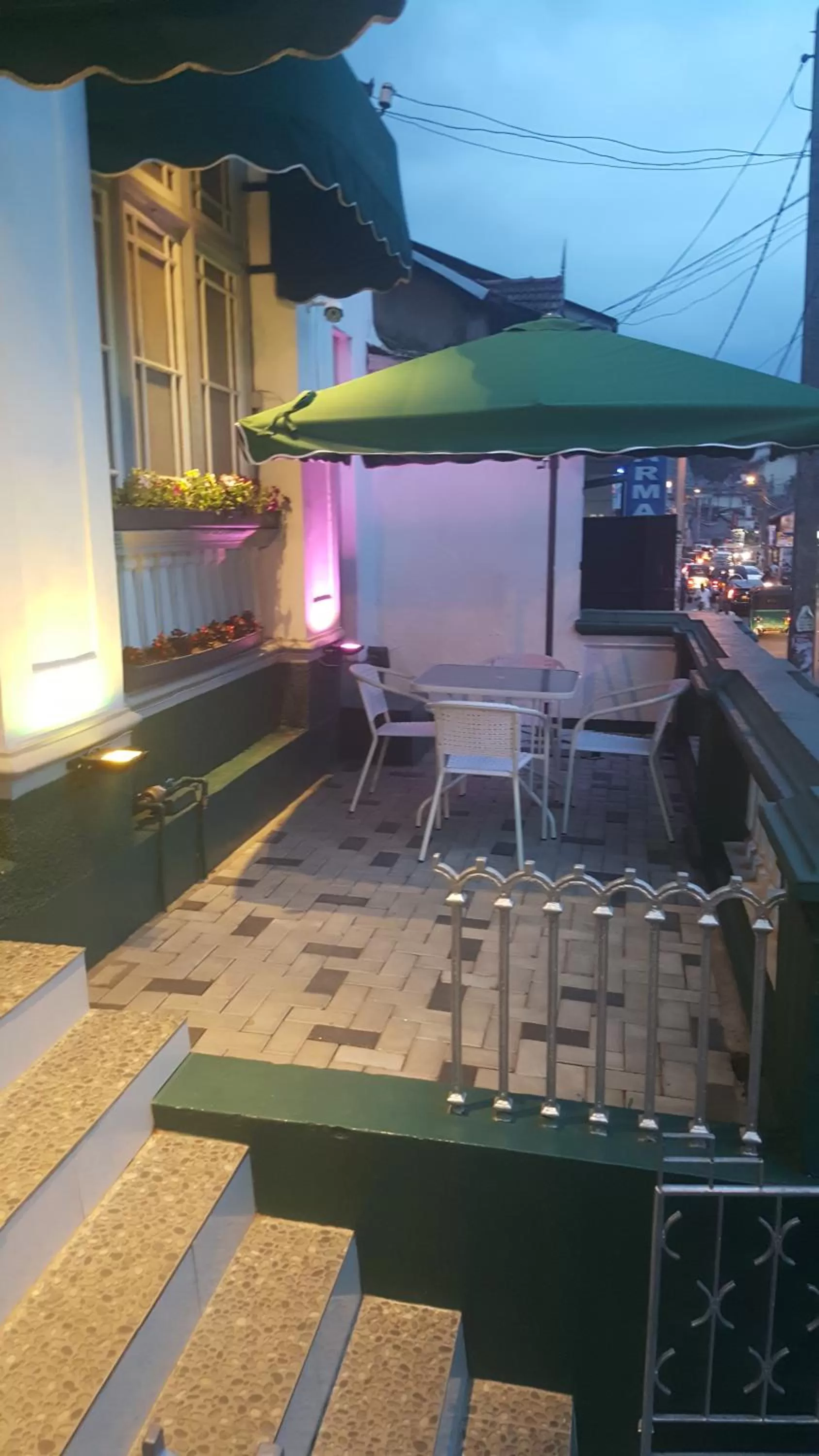 Patio in Villa 92 City Stay