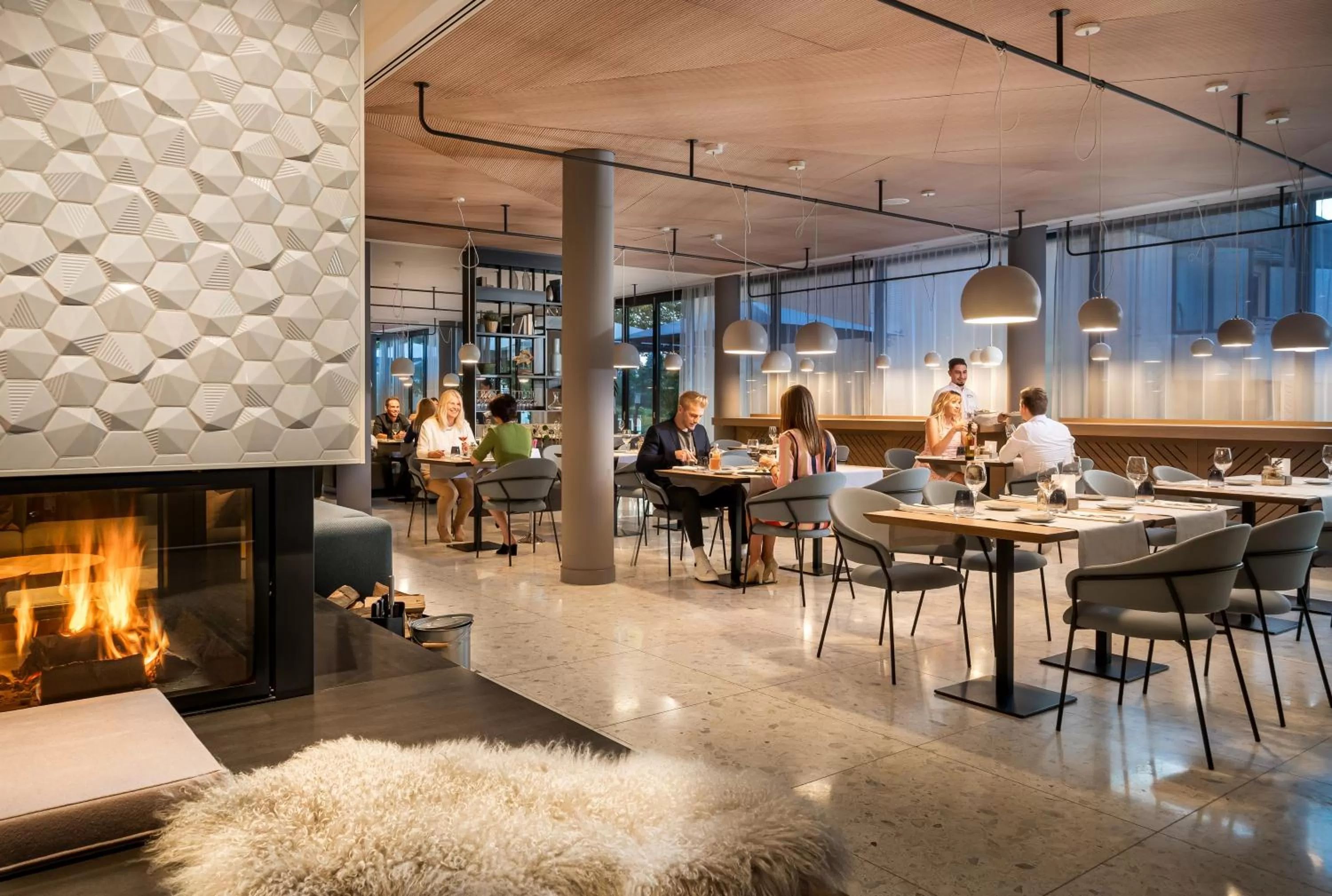 Restaurant/places to eat in Saline1822