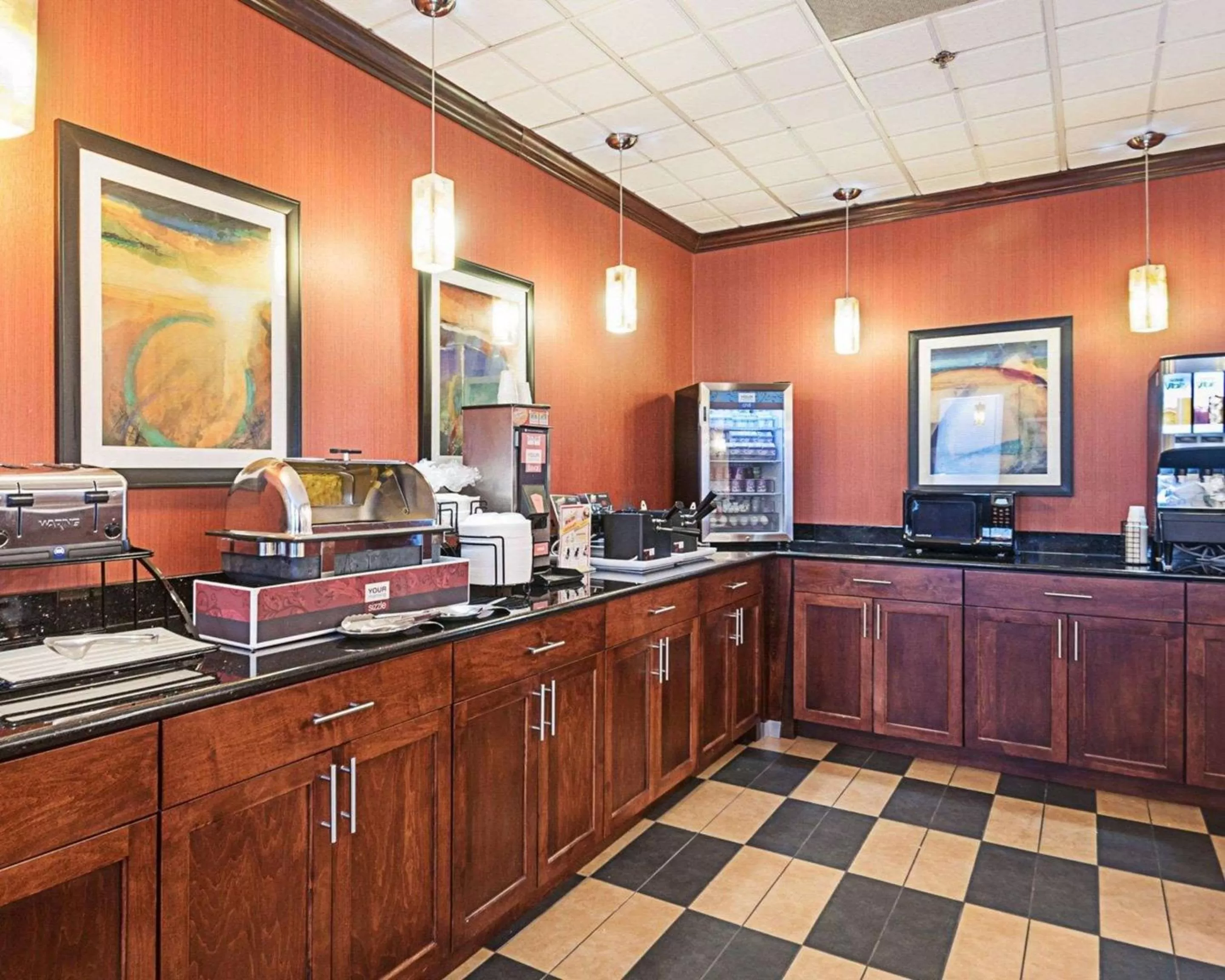 Restaurant/places to eat in Comfort Inn Ballston