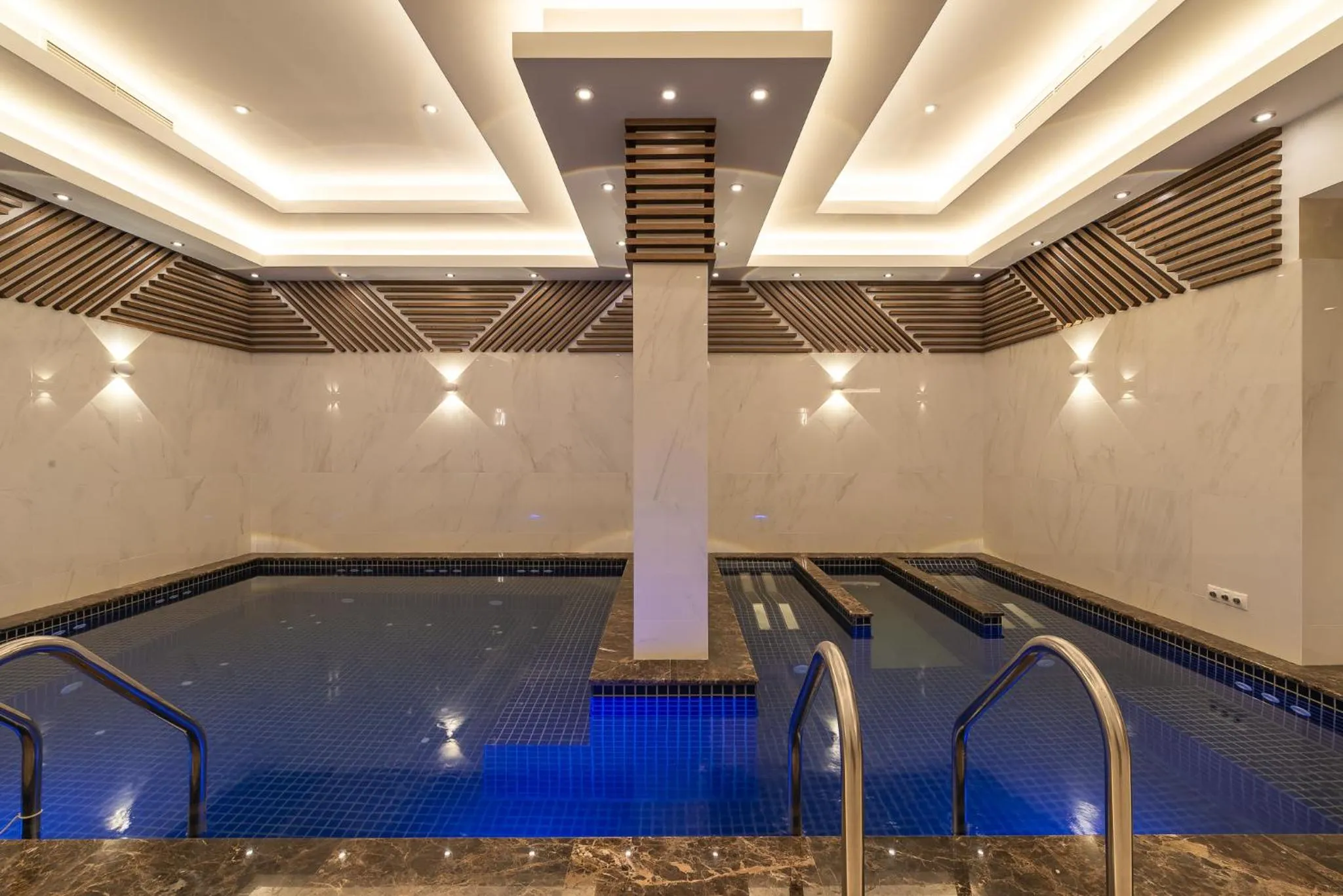 Area and facilities in SPA Hotel Ismena