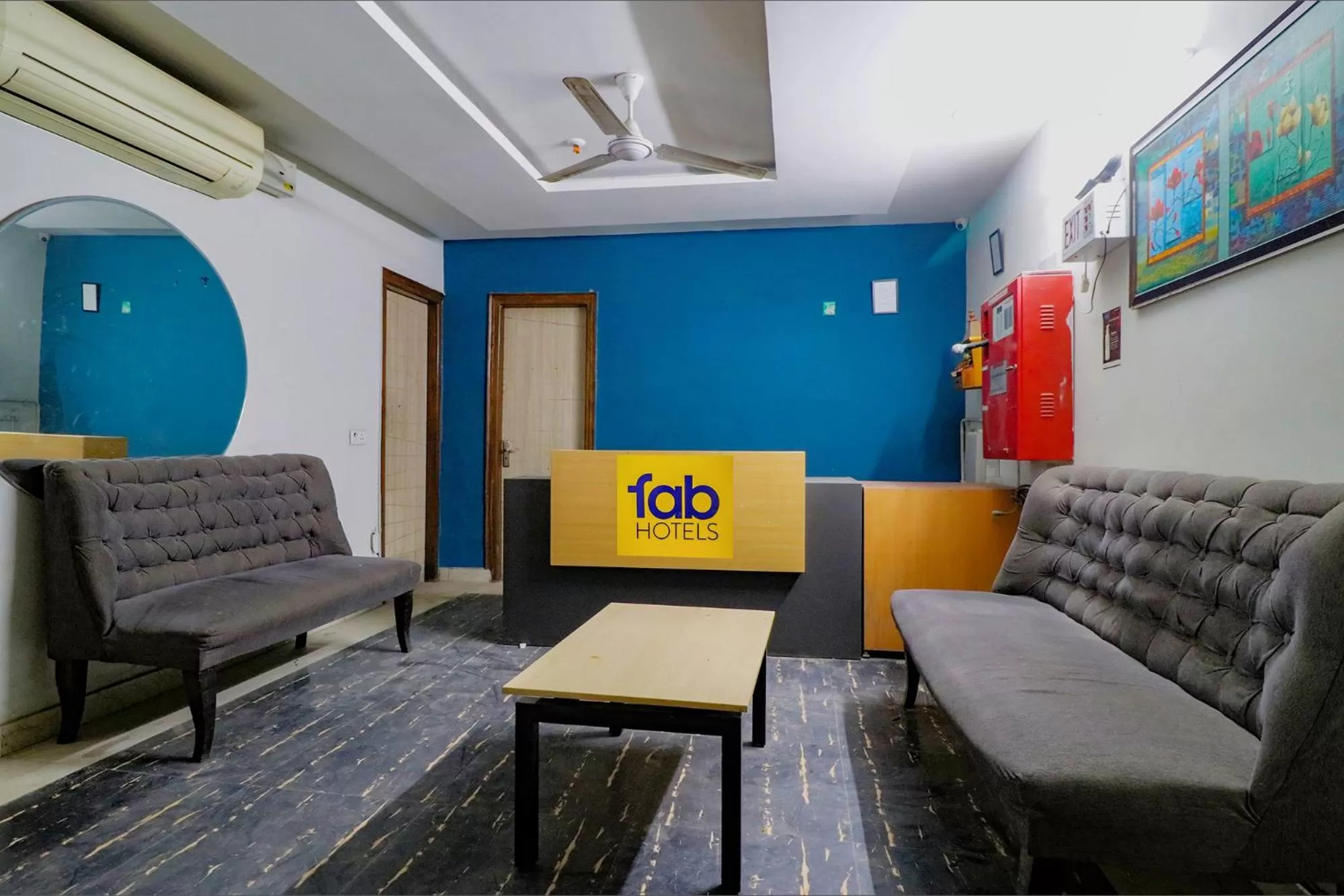 Lobby or reception, Seating Area in FabHotel Happy Inn