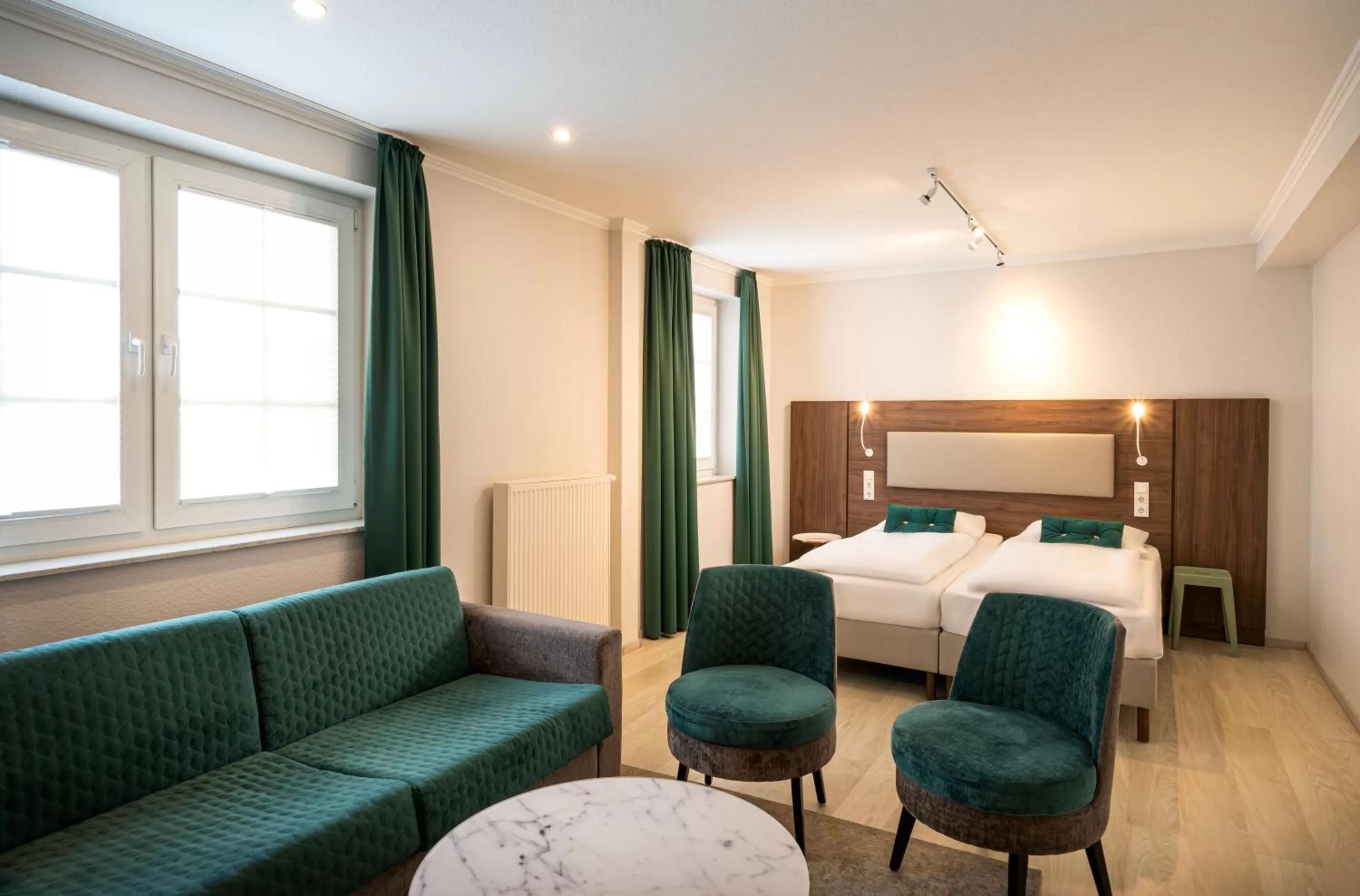 Seating area, Bed in Arthotel ANA Liberty Bremen City