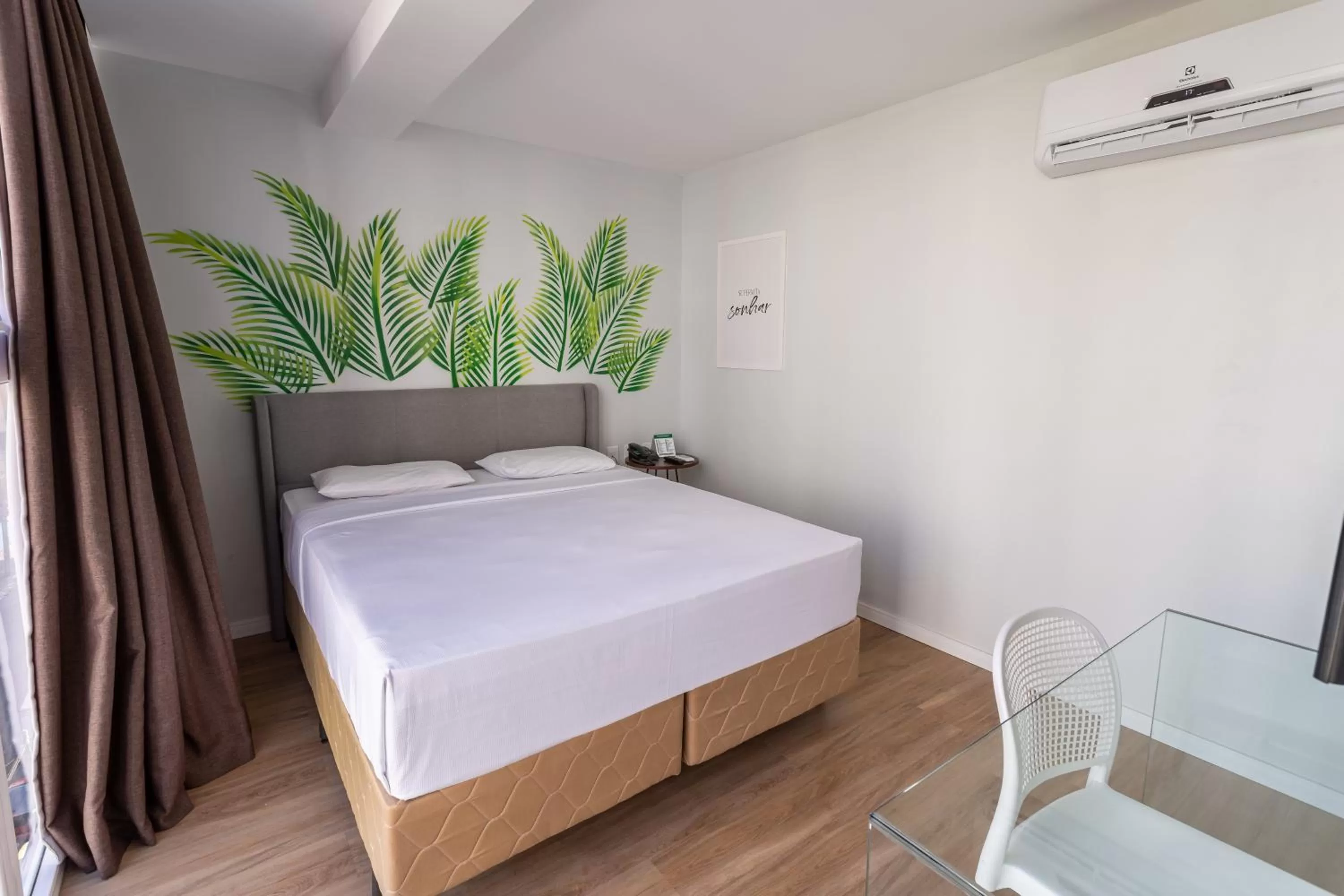 Photo of the whole room, Bed in Ecco Hotel Fortaleza