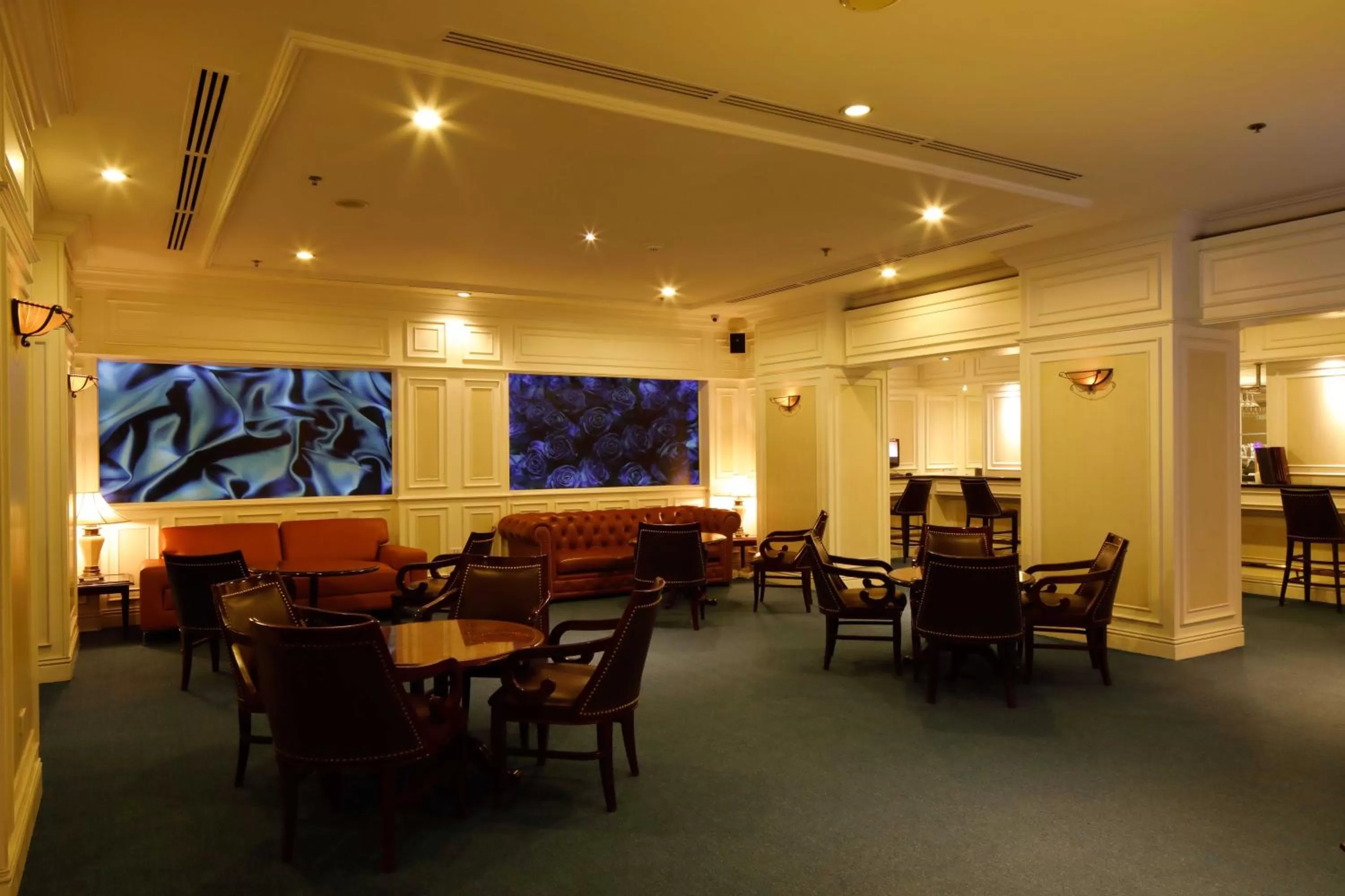 Lounge or bar in Sunway Hotel Hanoi