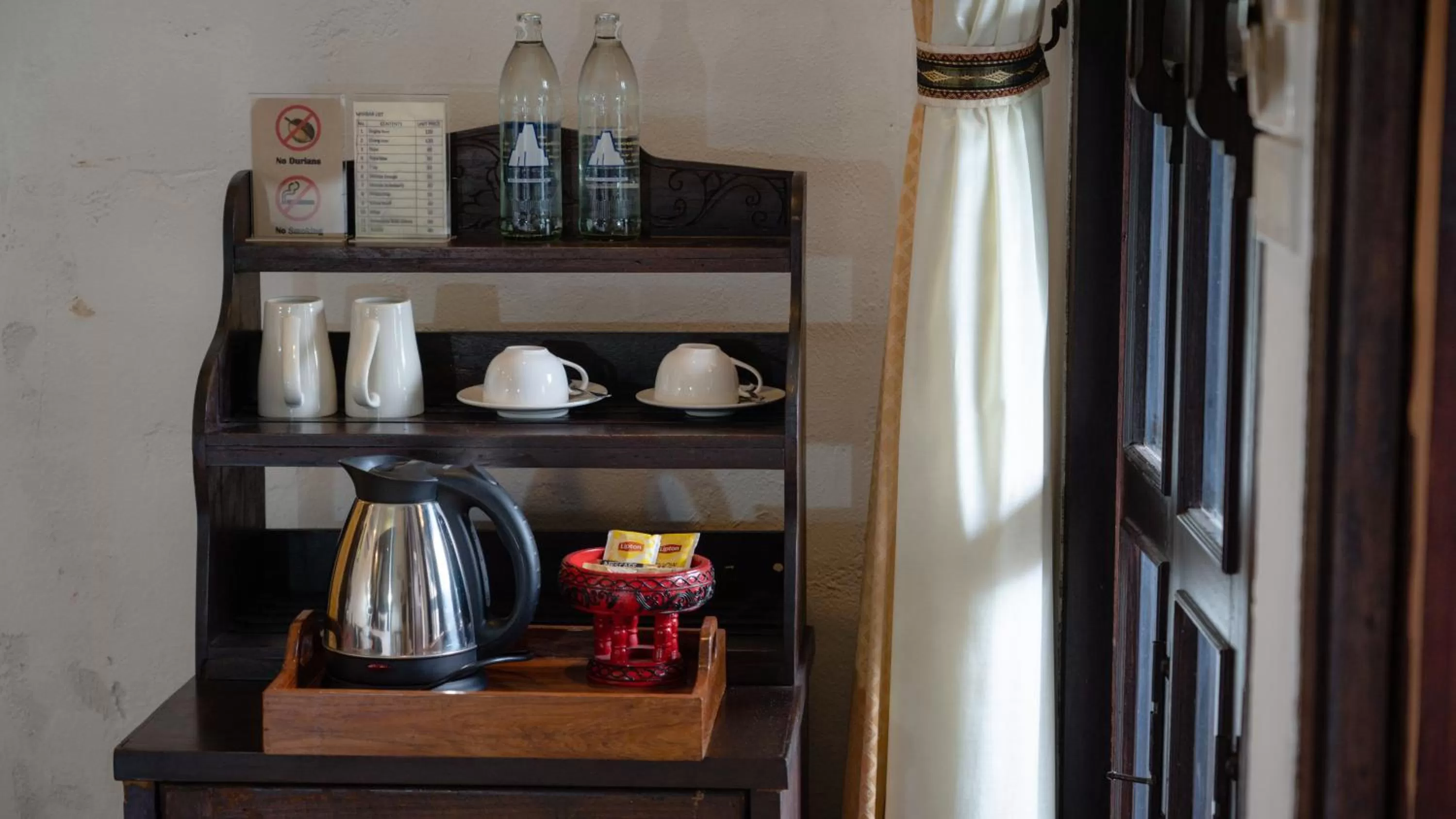 Coffee/tea facilities in Cheva Gallery Boutique Hotel