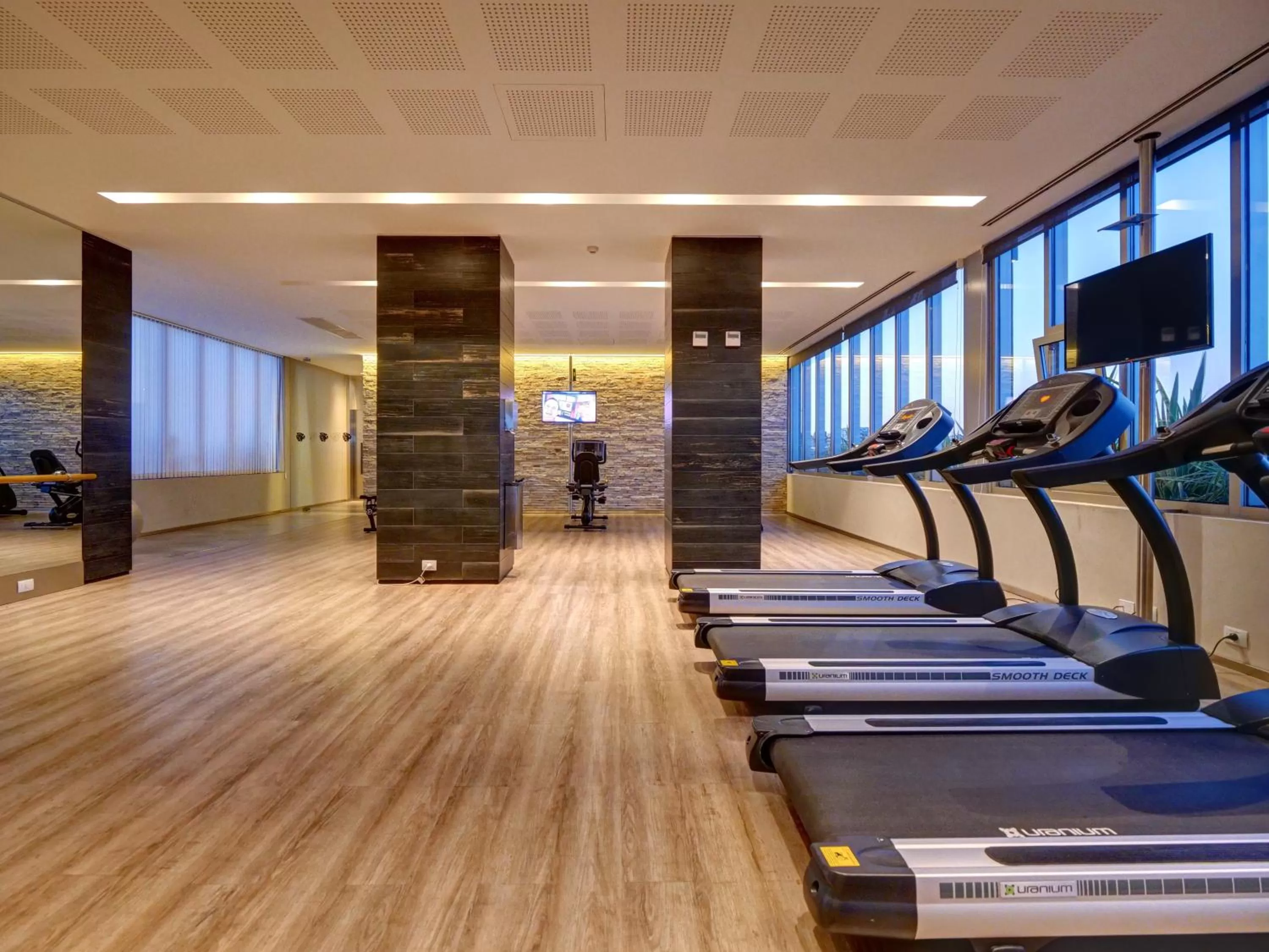 Fitness centre/facilities in Nido at Quartier Dorrego