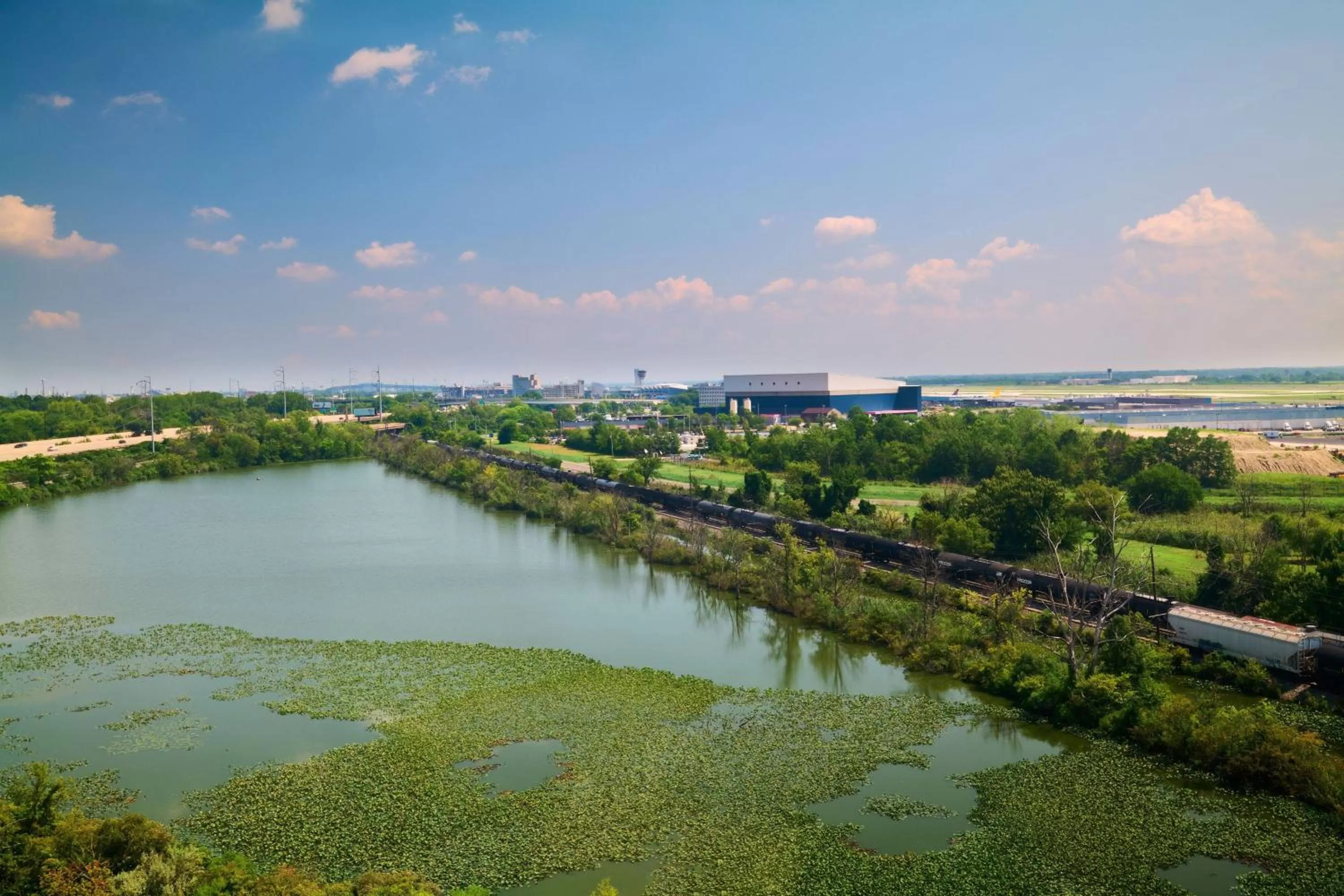 Photo of the whole room in Delta Hotels by Marriott Philadelphia Airport