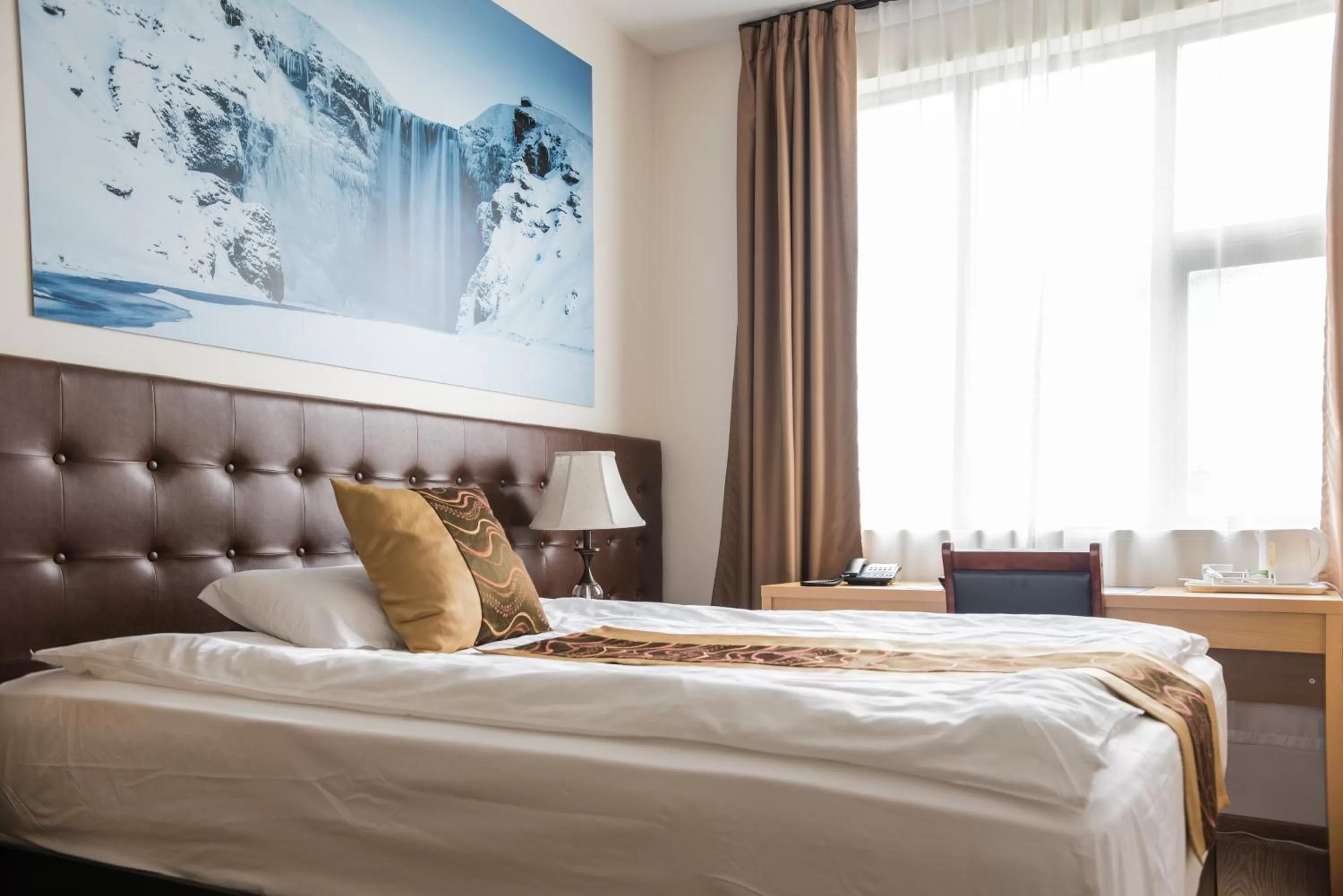 Bedroom, Bed in Hotel Jazz - By Keflavik Airport - Reykjavik - Iceland