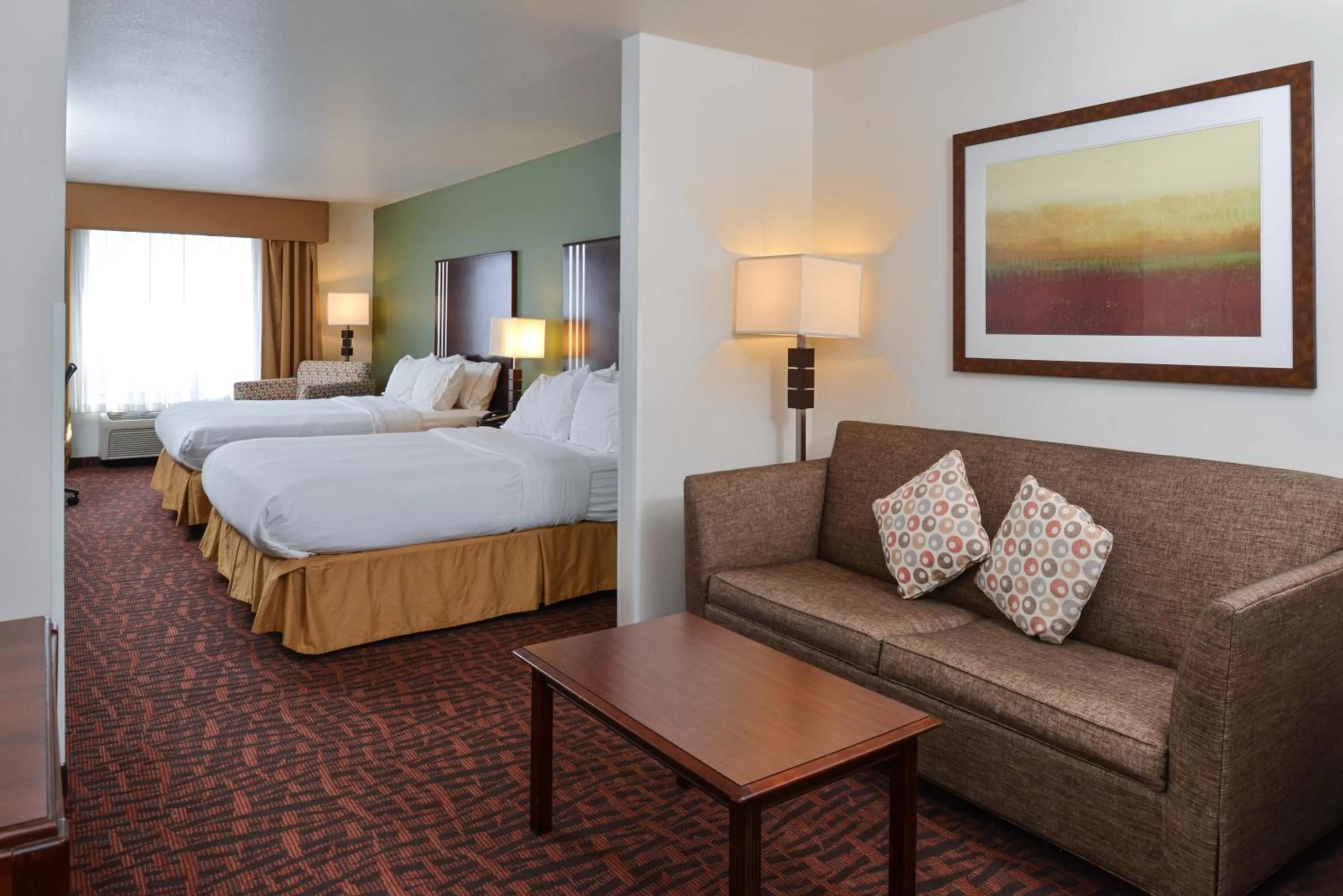 Queen Suite with Sofa Bed in Holiday Inn Express Hotel & Suites Cherry Hills, an IHG Hotel