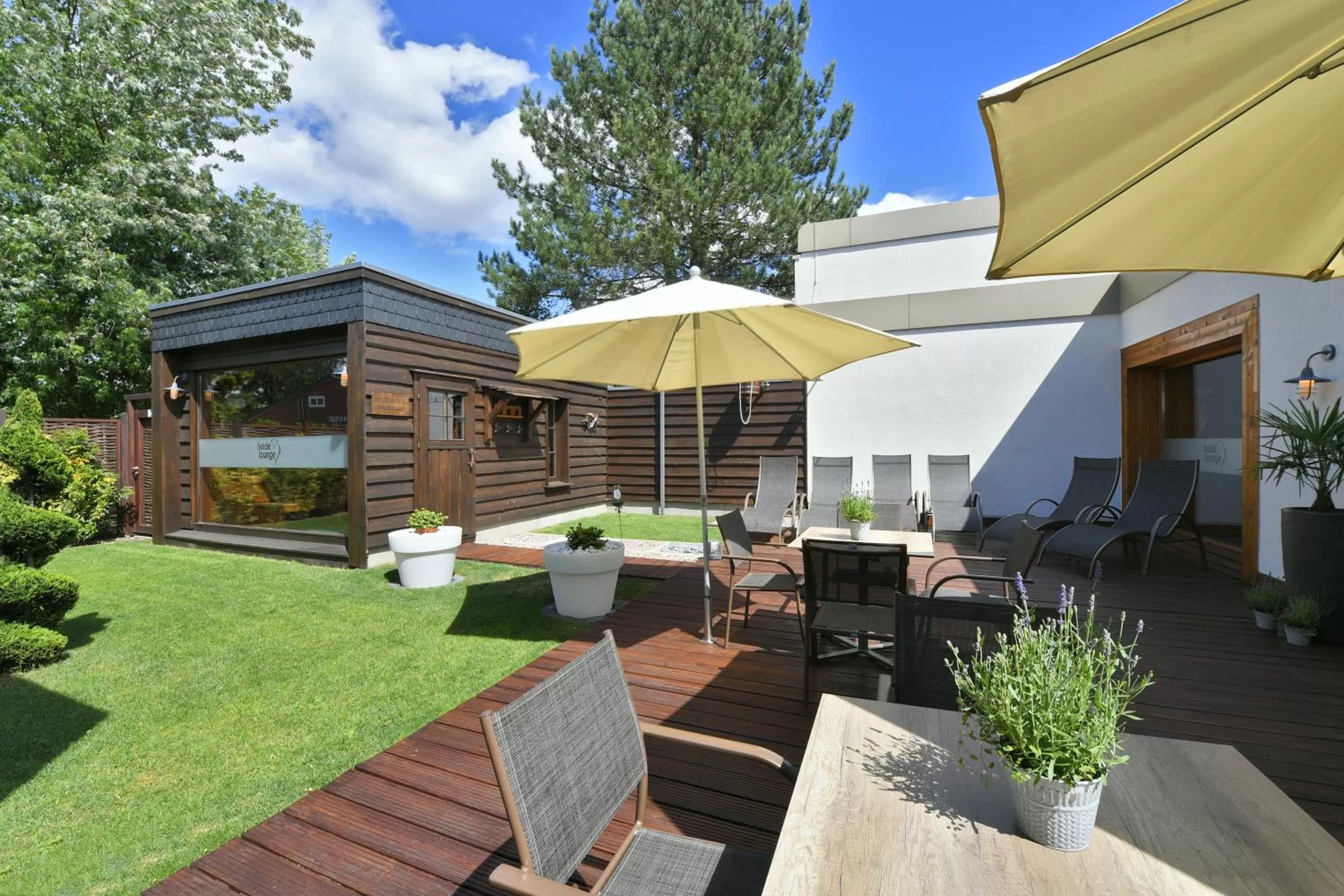 Patio in Landhotel Schnuck