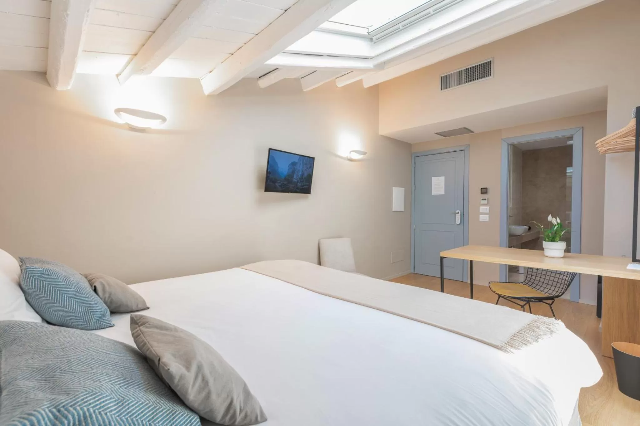 Bedroom, Bed in Archè Design Rooms and Suites