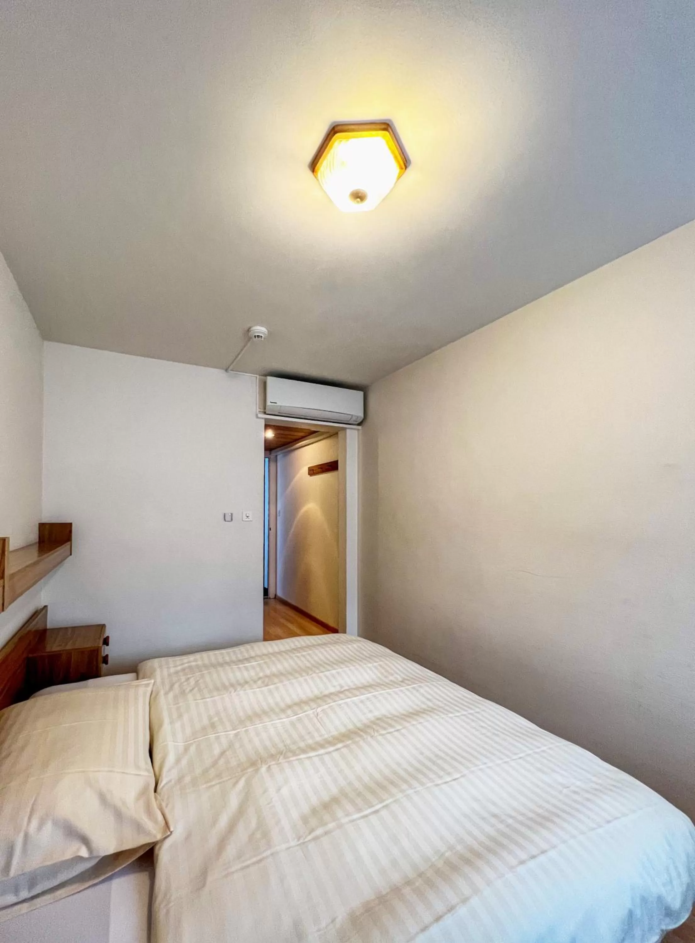 Photo of the whole room, Bed in Hotel Hecht