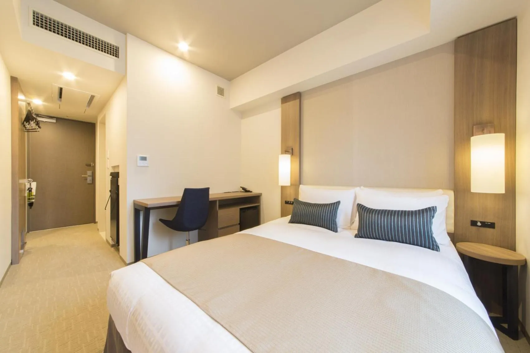 Photo of the whole room, Bed in Tokyu Stay Ginza