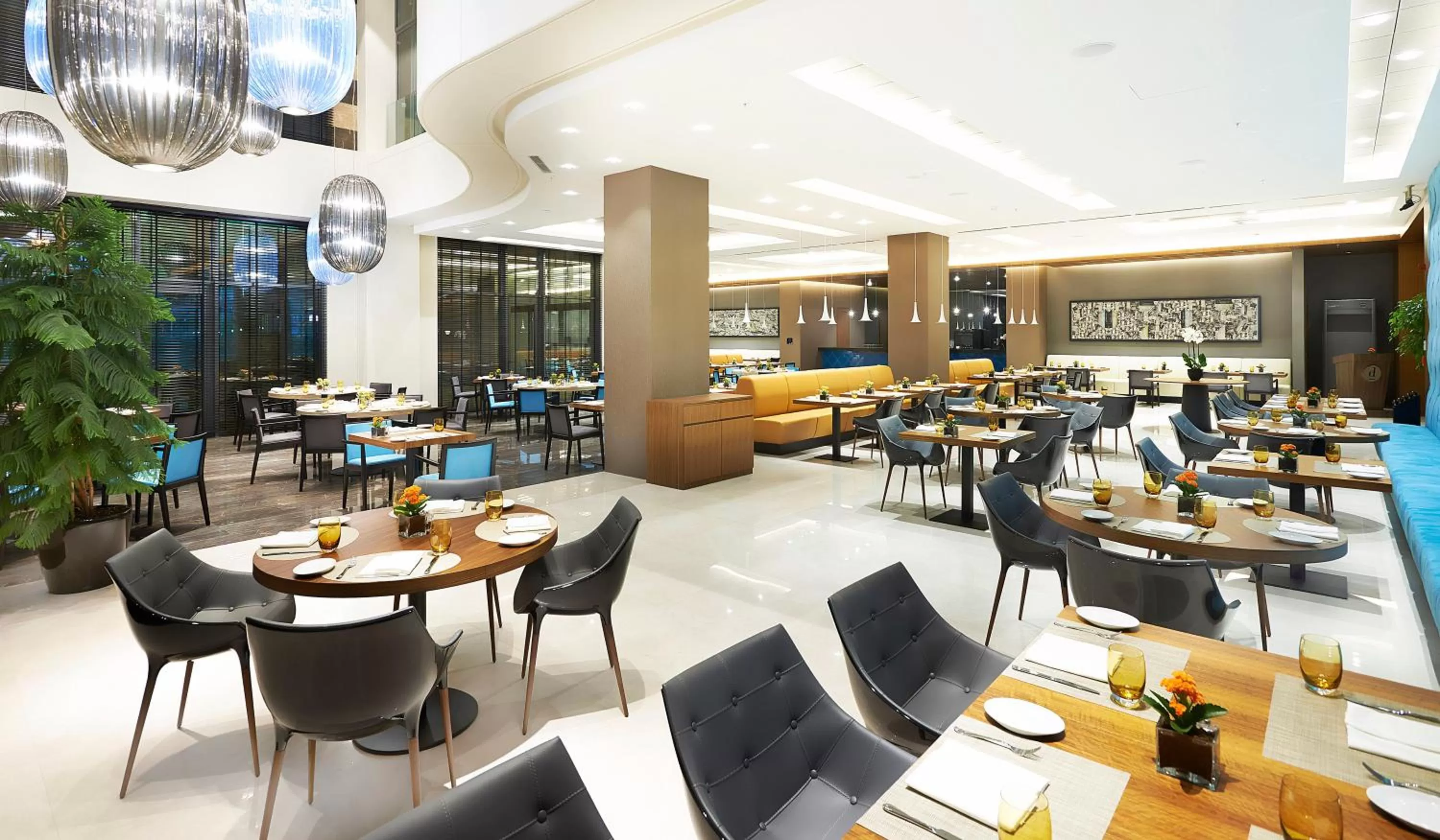 Buffet breakfast in Divan Adana