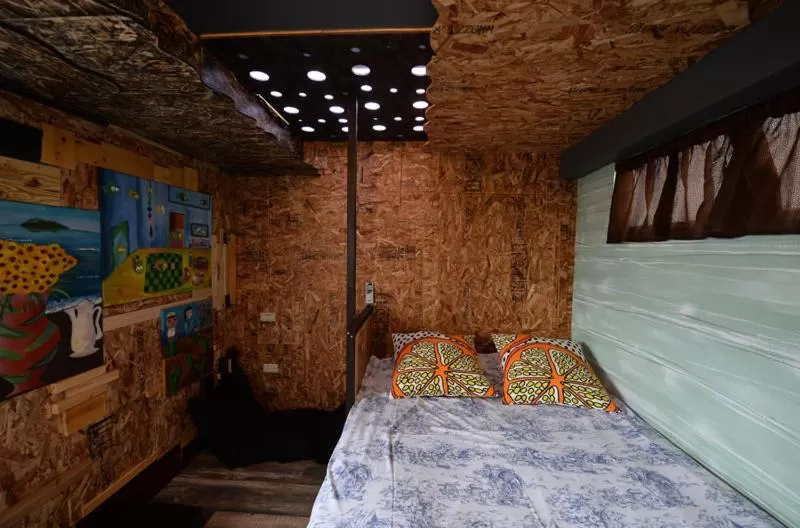 Bed in Sha Feng Lu Dian