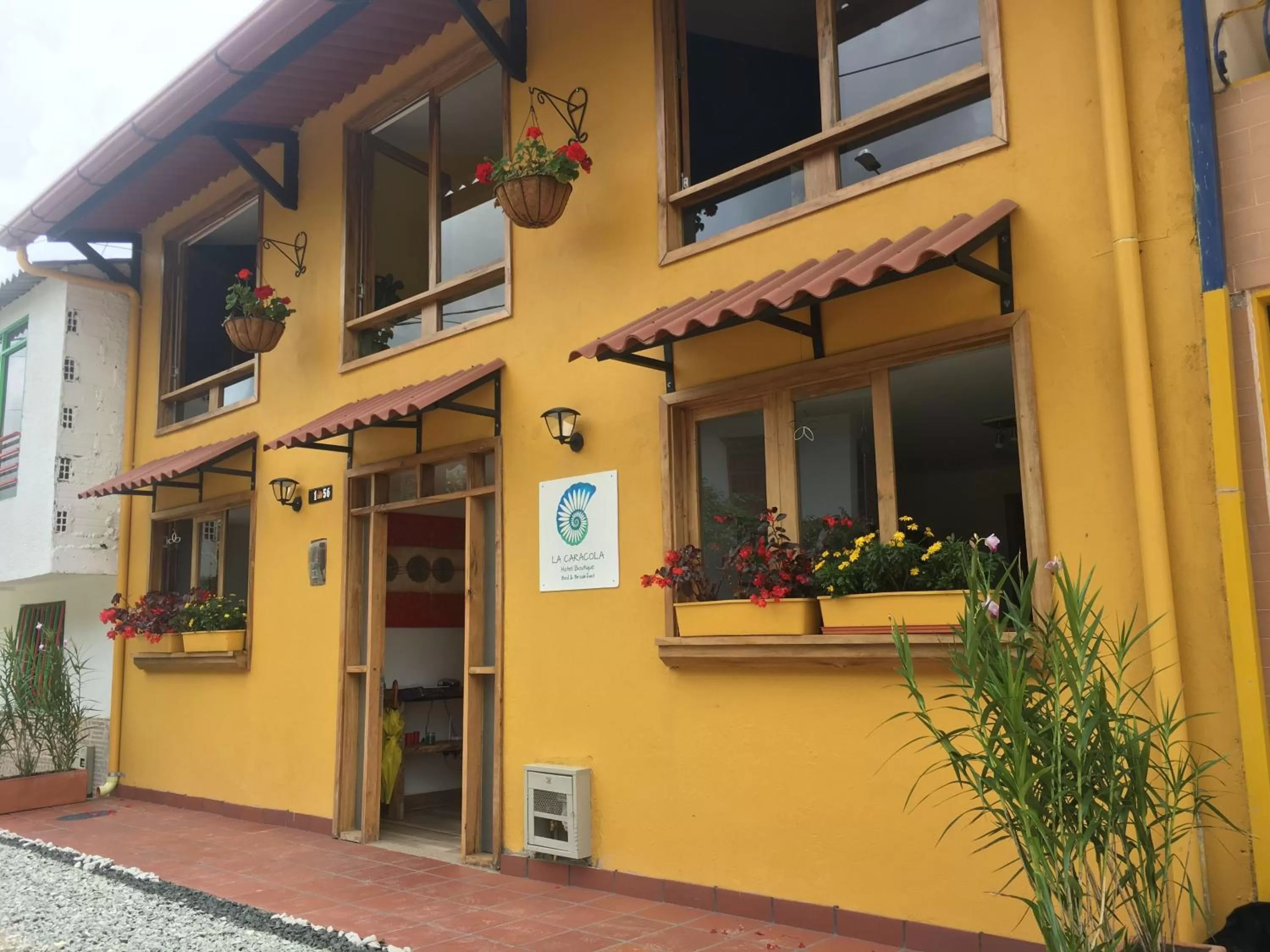 Facade/entrance, Property Building in Hotel La Caracola