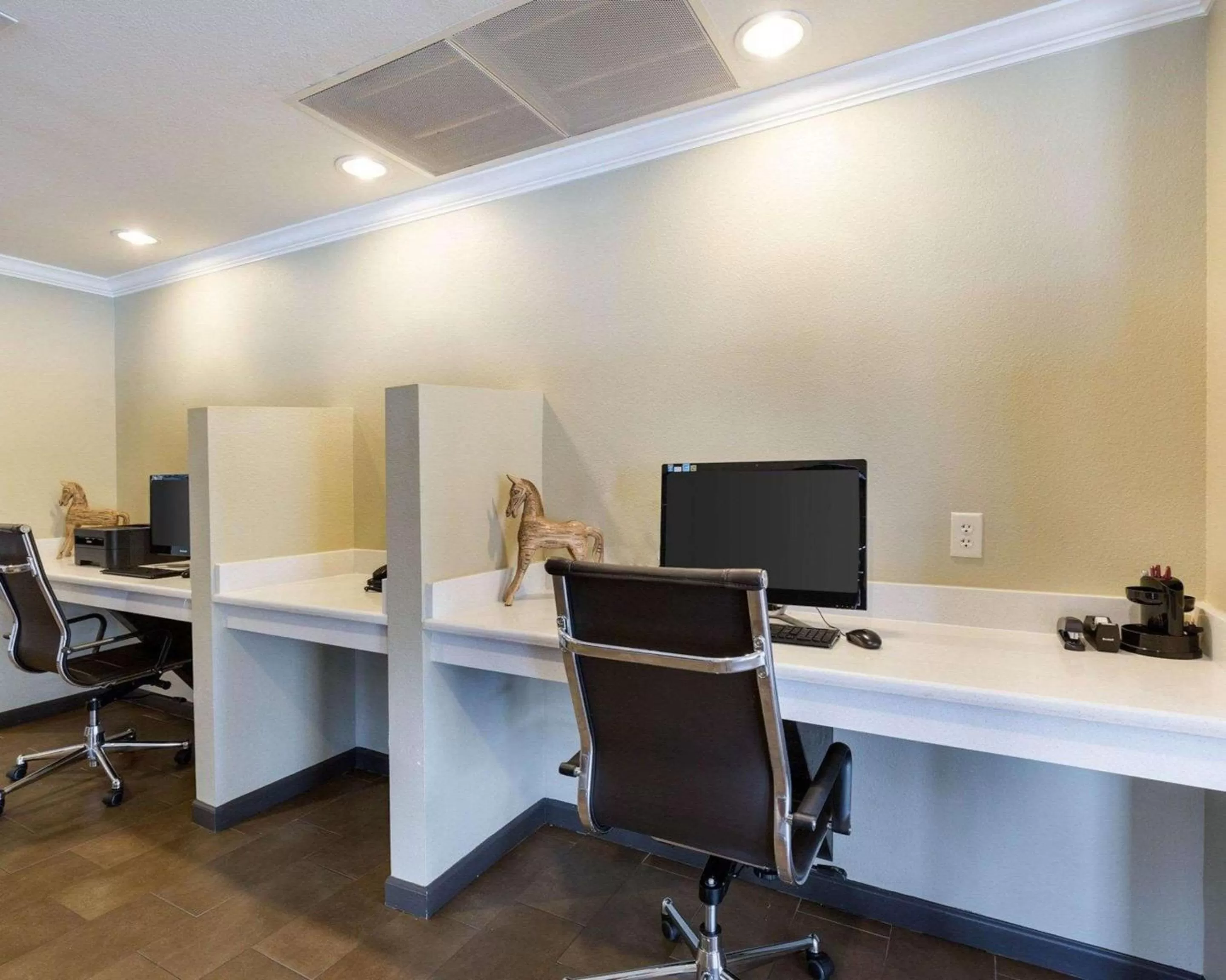 On site in Comfort Suites near Westchase on Beltway 8