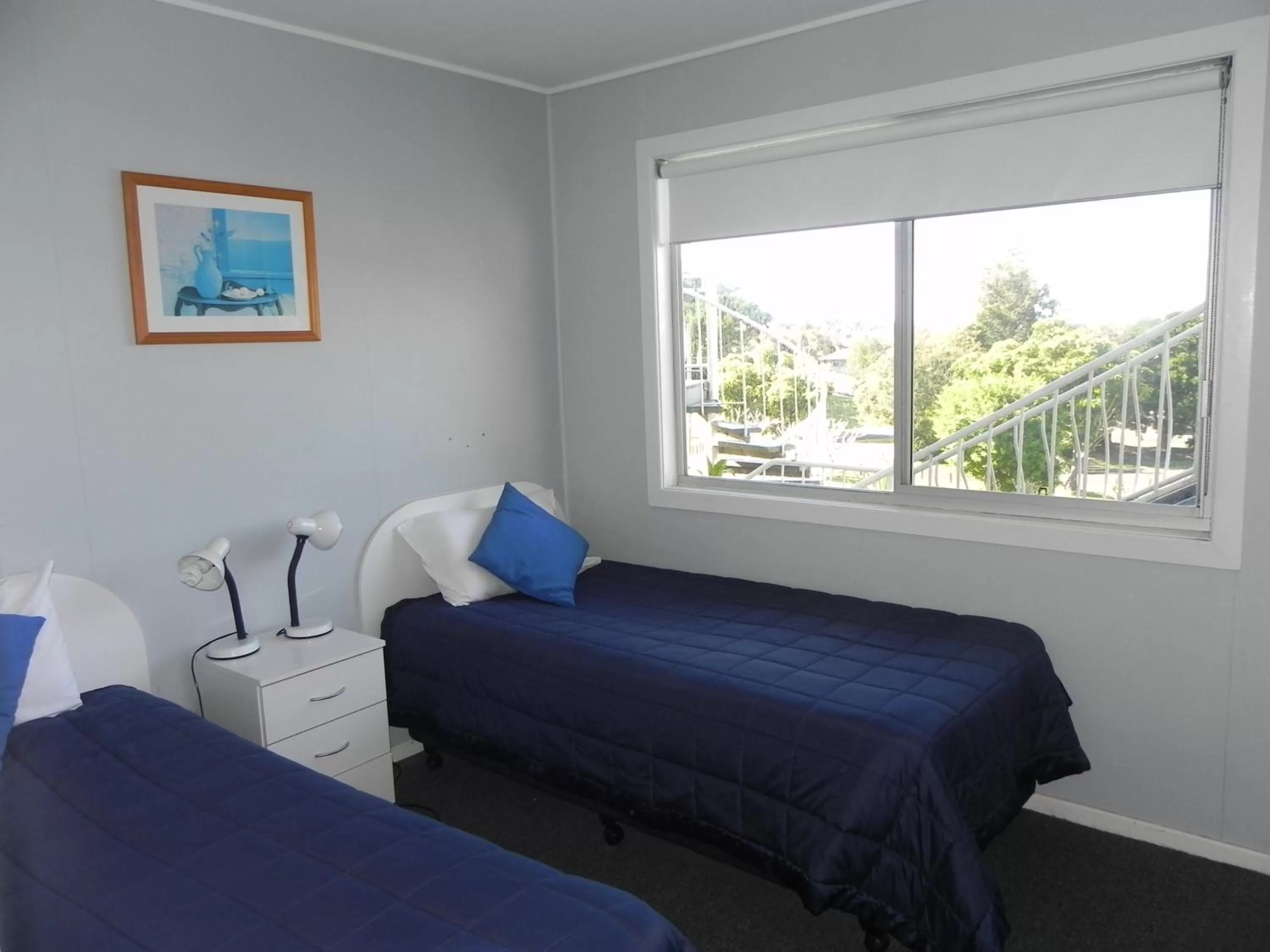 Bedroom in Leisure-Lee Holiday Apartments