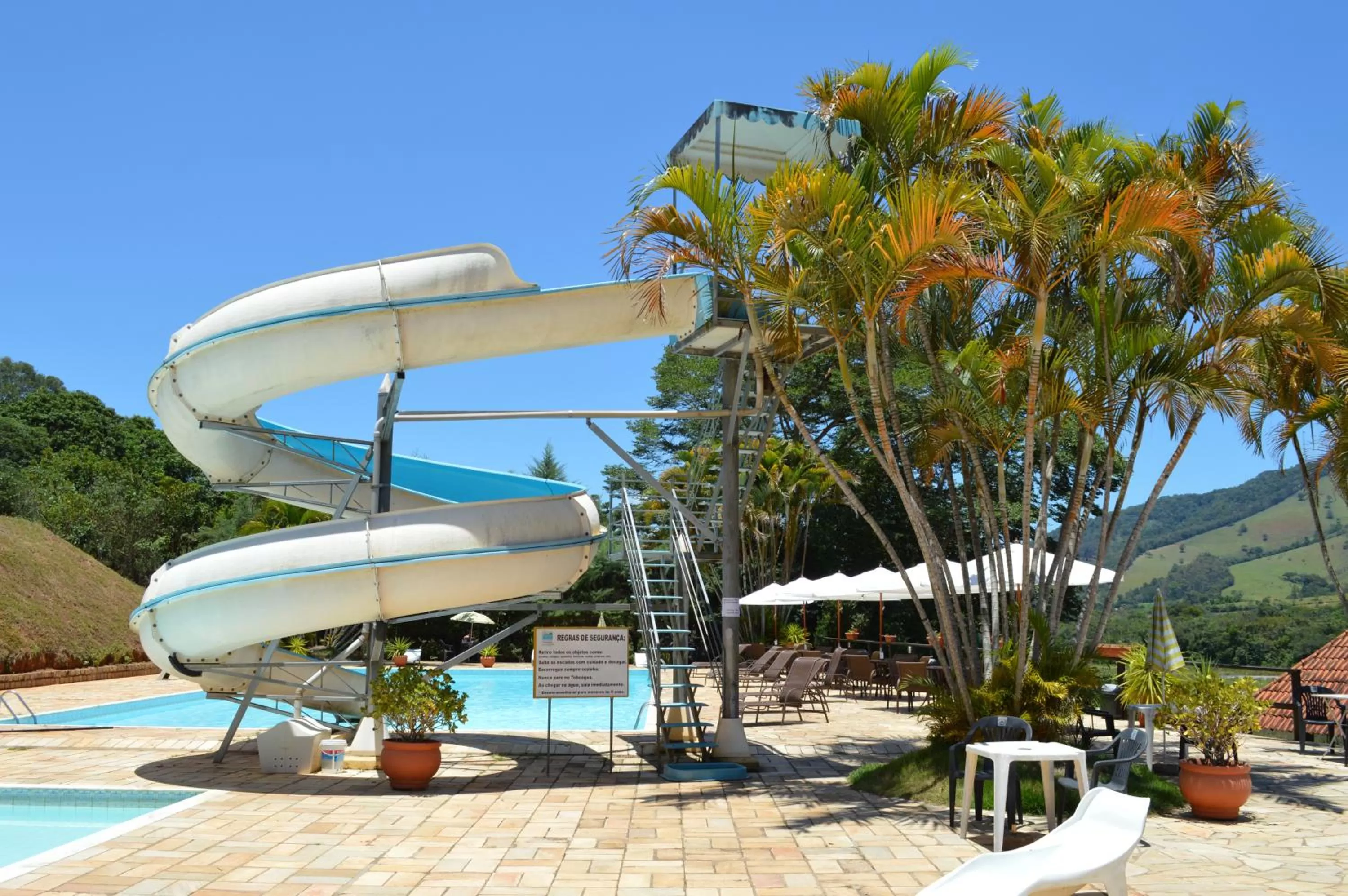 Swimming pool, Water Park in Pousada Le Sapê