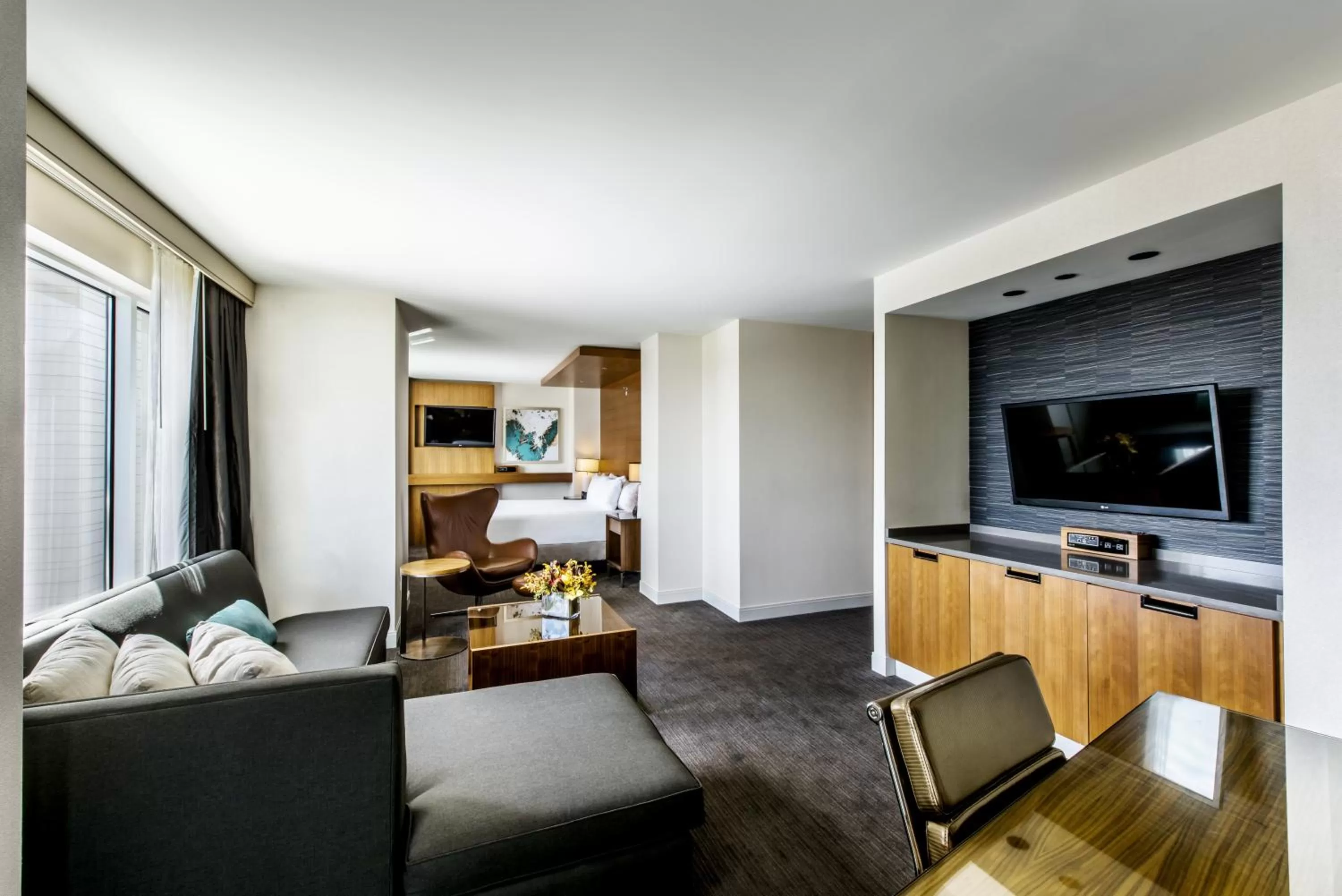 Deluxe King Room in Hyatt Regency McCormick Place Chicago