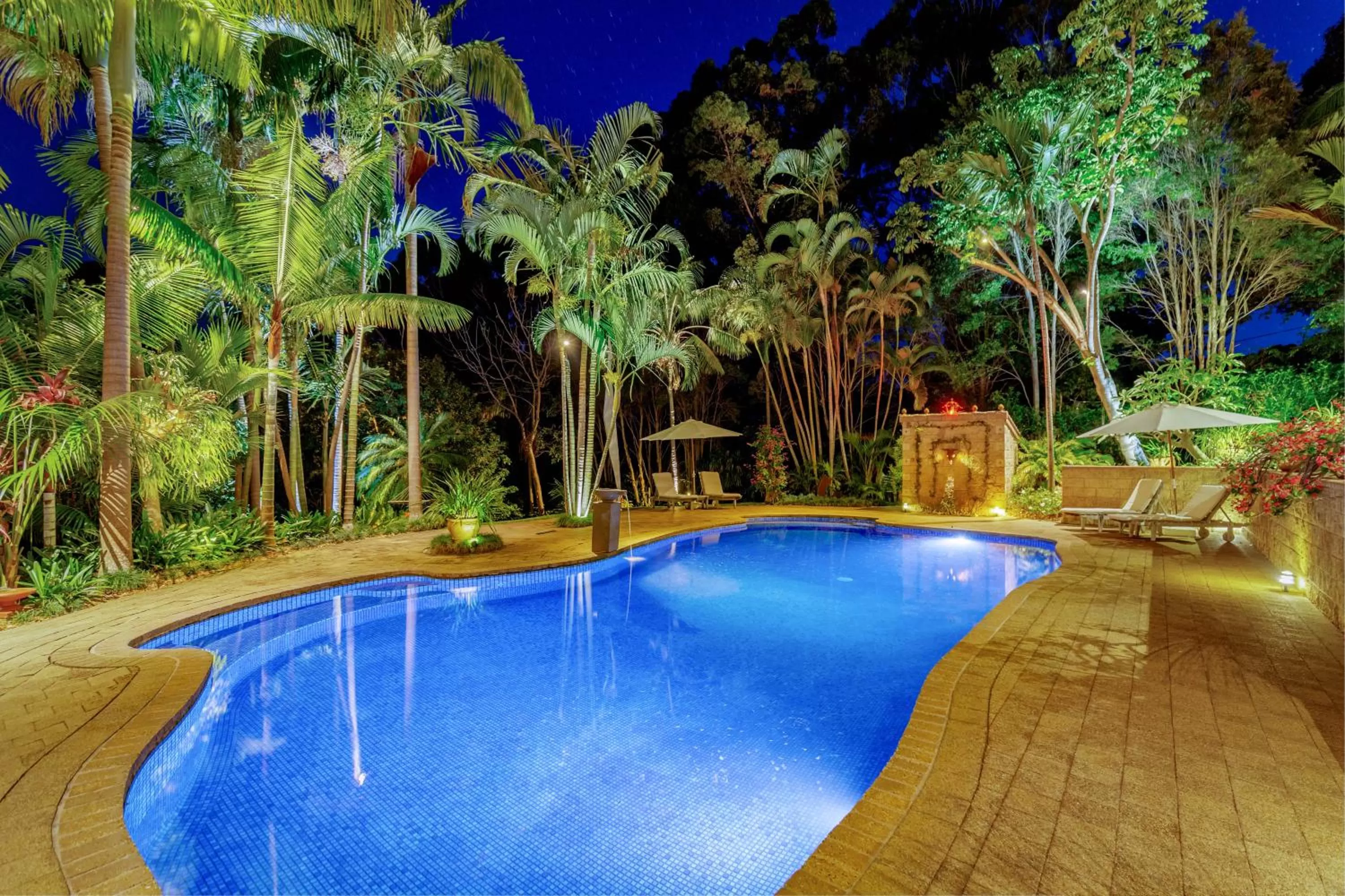 Night in Sensom at Sapphire - Adults only B&B