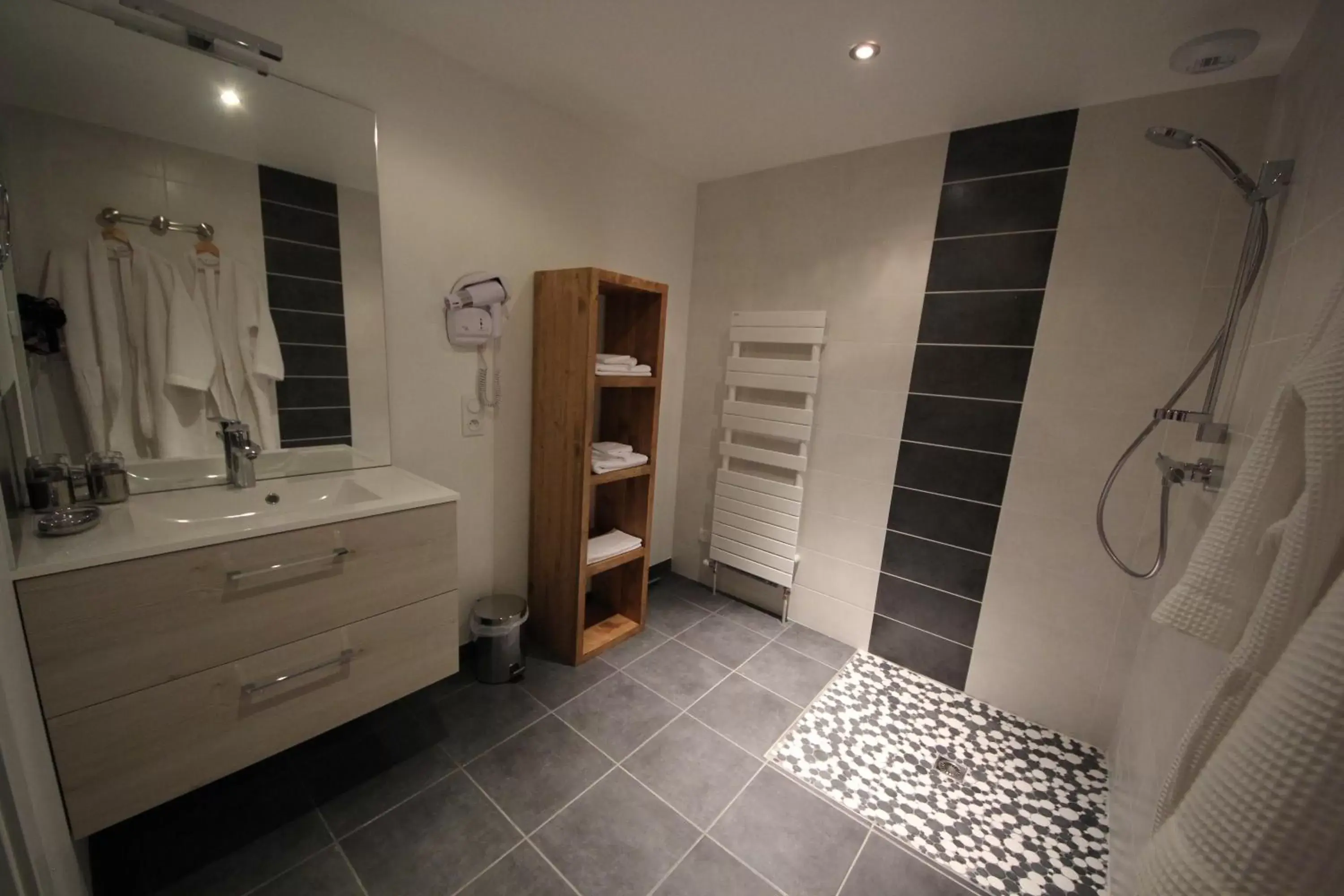 Superior Twin Room - Mérelle in Au Cœur des Lacs - Chambres d'hôtes Superior Twin Room - Mérelle in Au Cœur des Lacs - Chambres d'hôtes