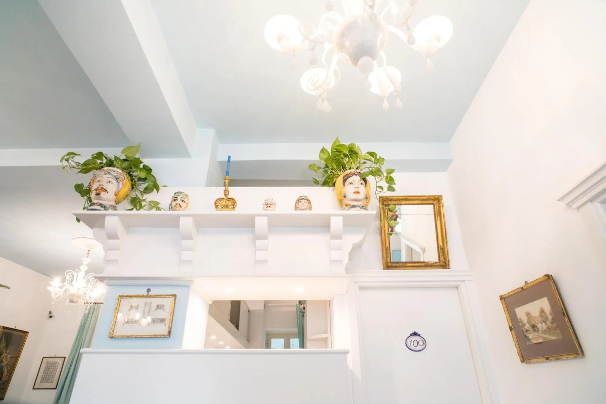 Decorative detail in Hotel Villa Nefele