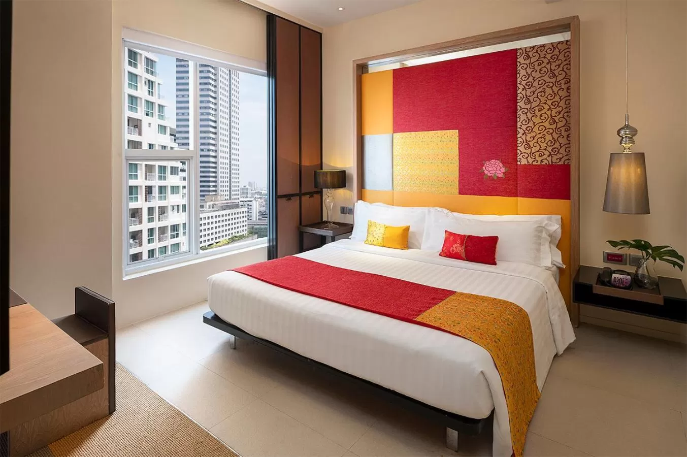 Bed in Mode Sathorn Hotel - SHA Extra Plus