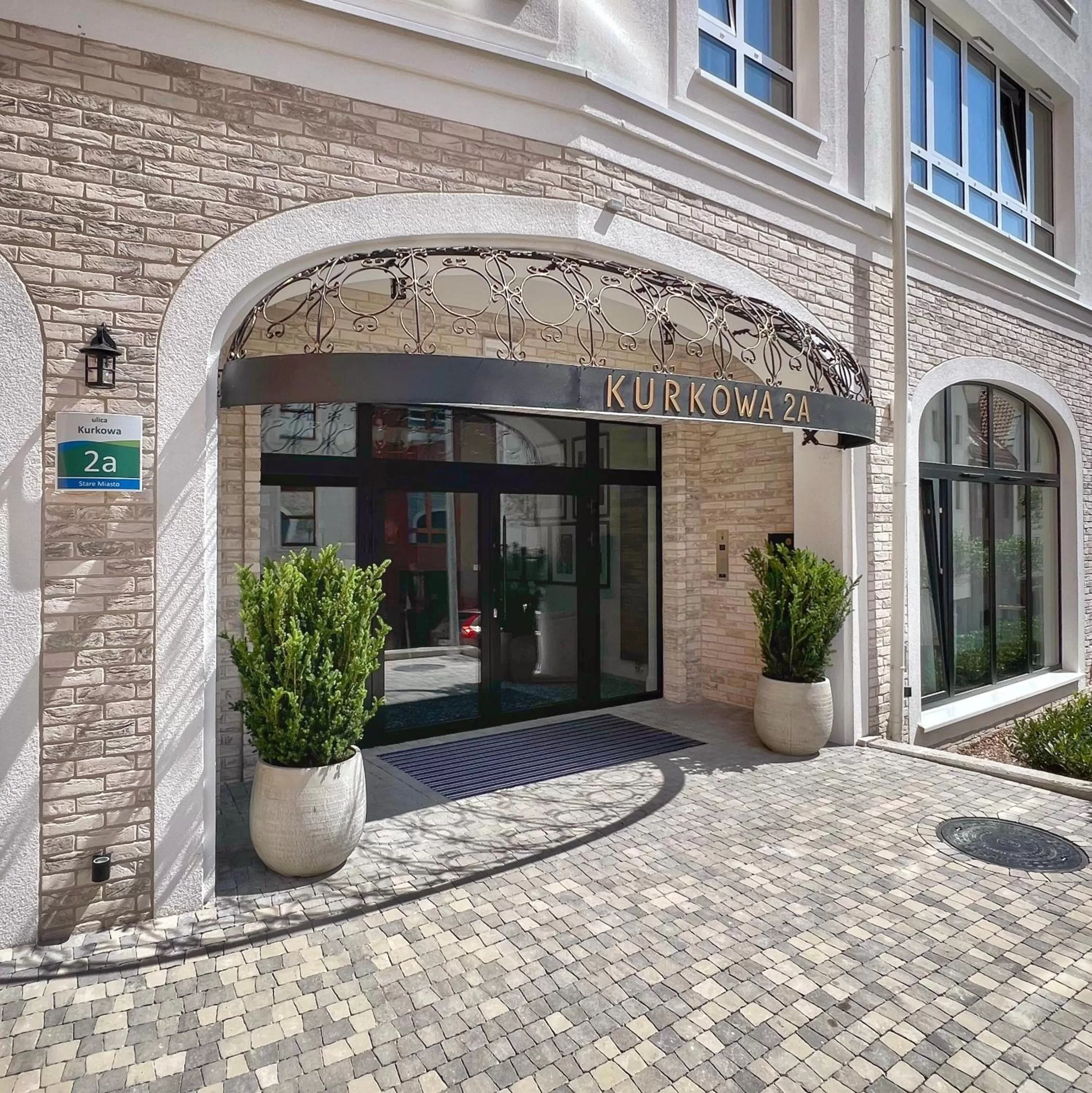 Property building in Kurkowa Apartments