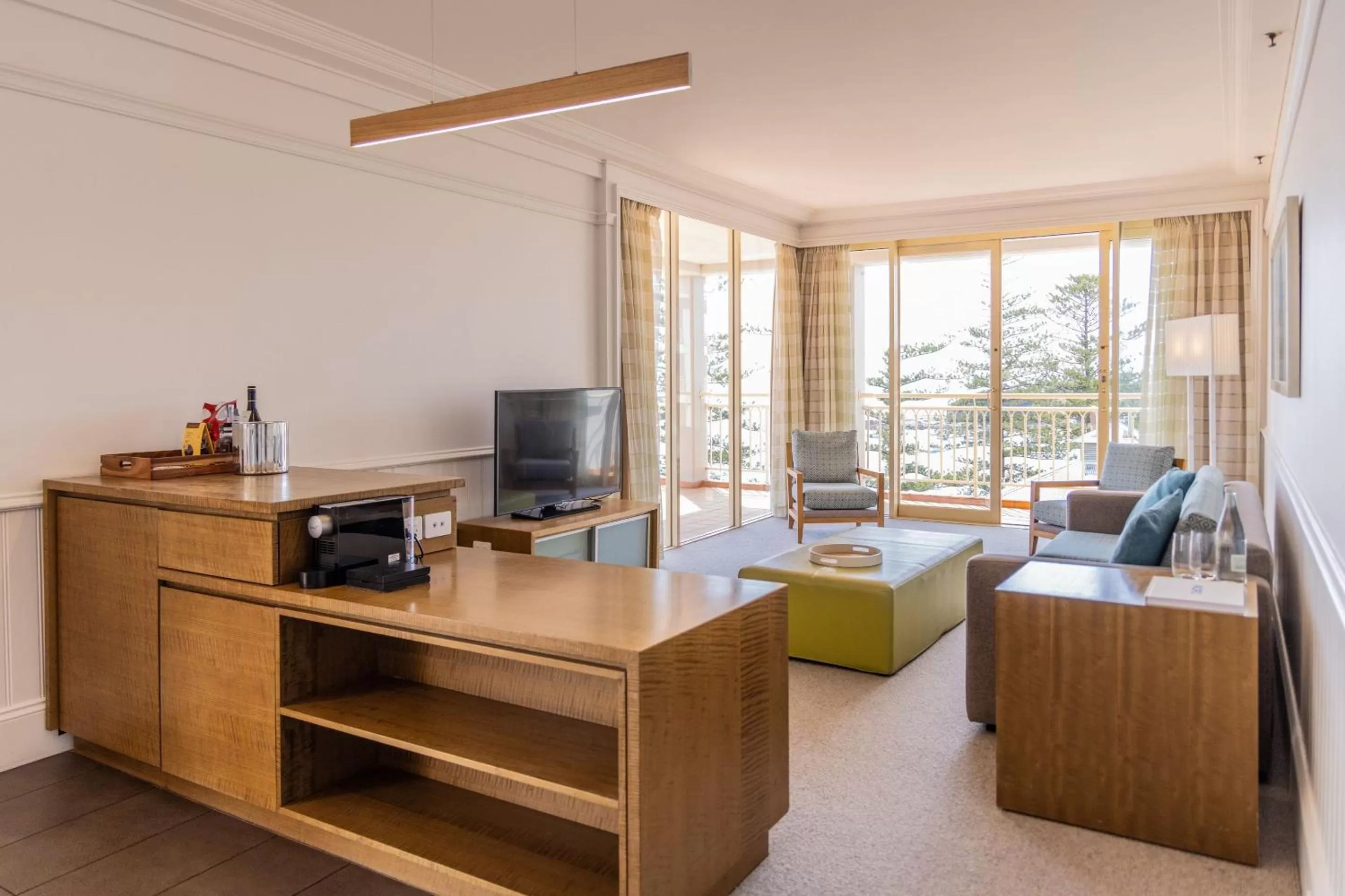 Photo of the whole room in Crowne Plaza Terrigal Pacific by IHG