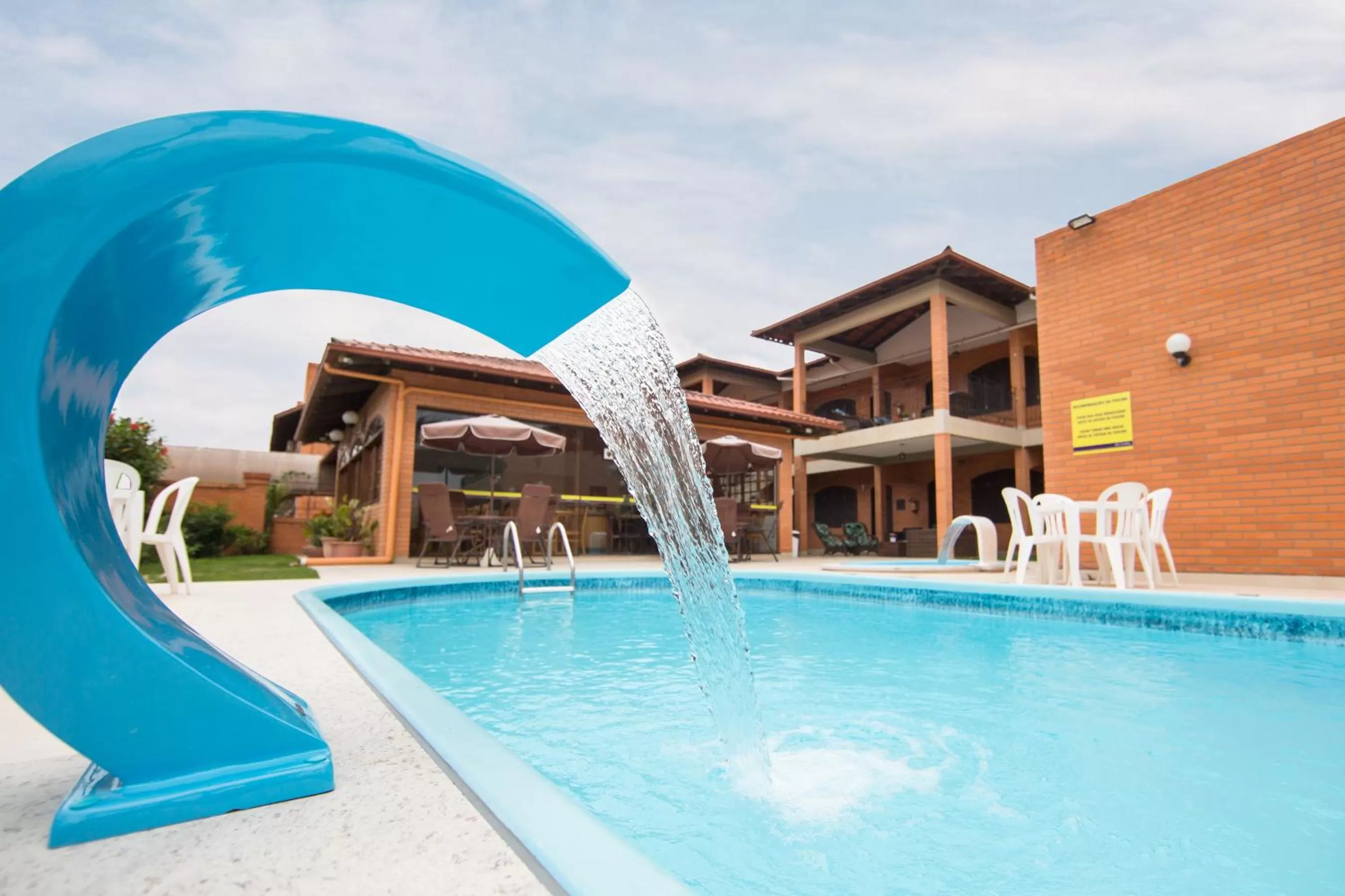 Pool view in Elite Hotel