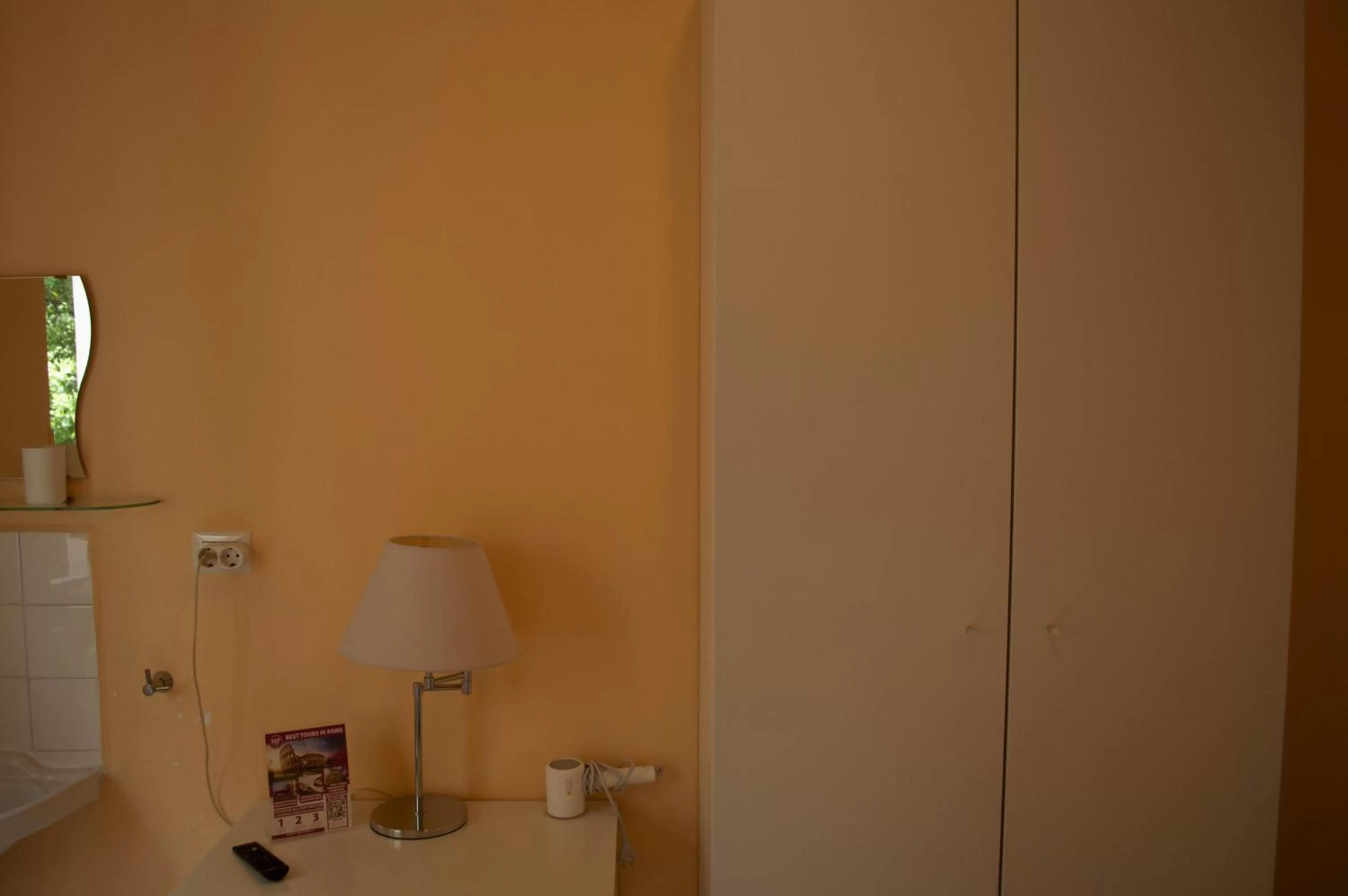 Bedroom in Villa Riari Garden