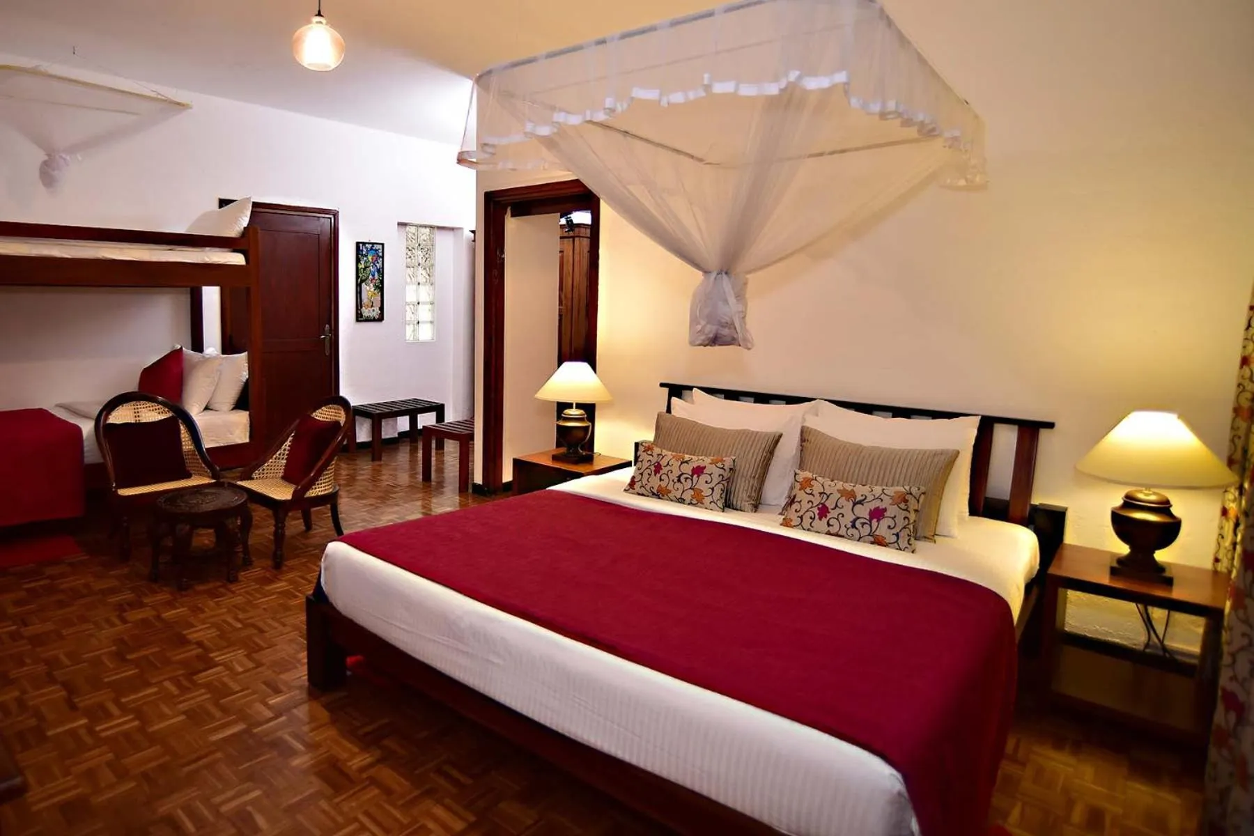 Bed in Colombo Villa
