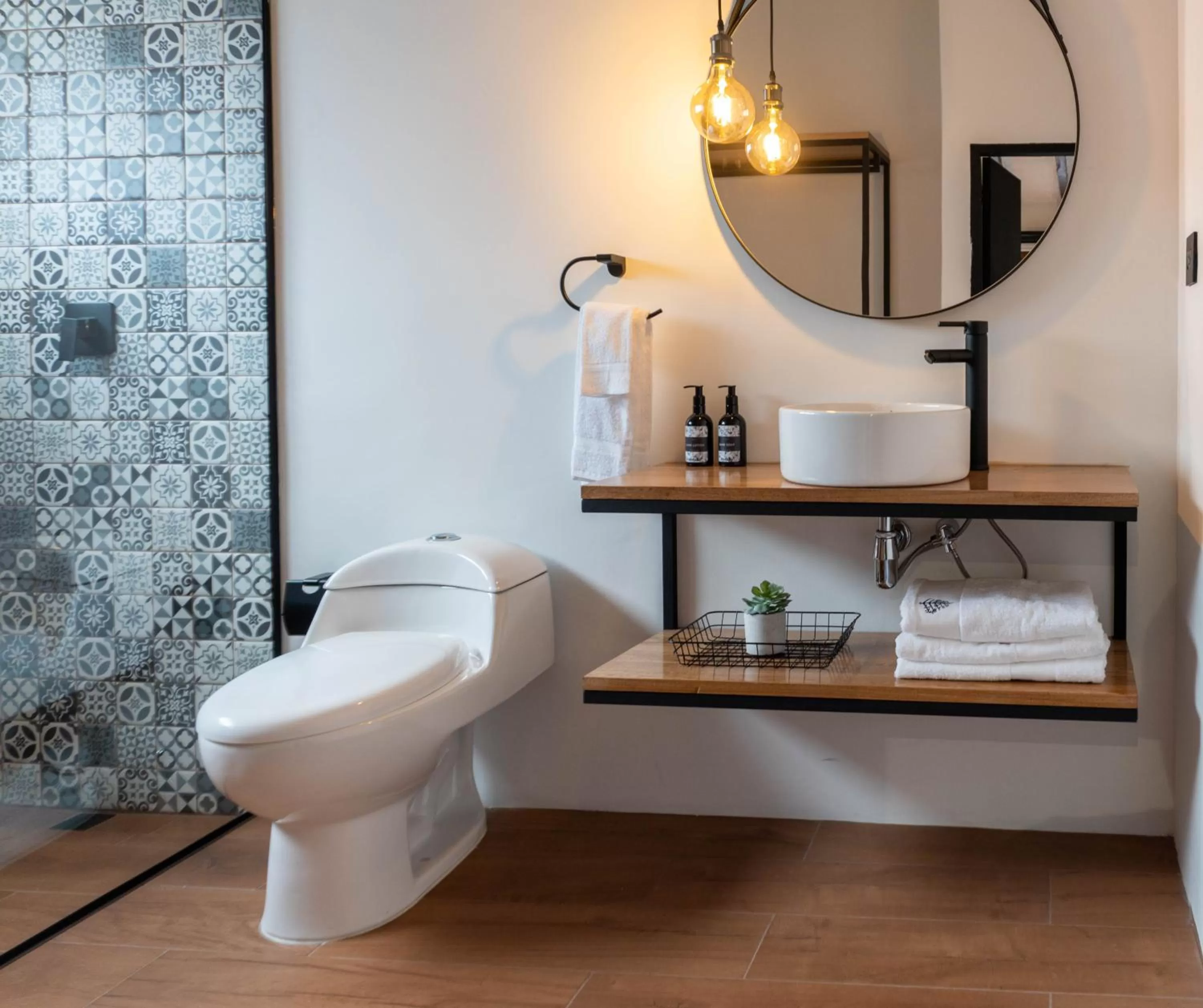 towels, Bathroom in Casa Medallo