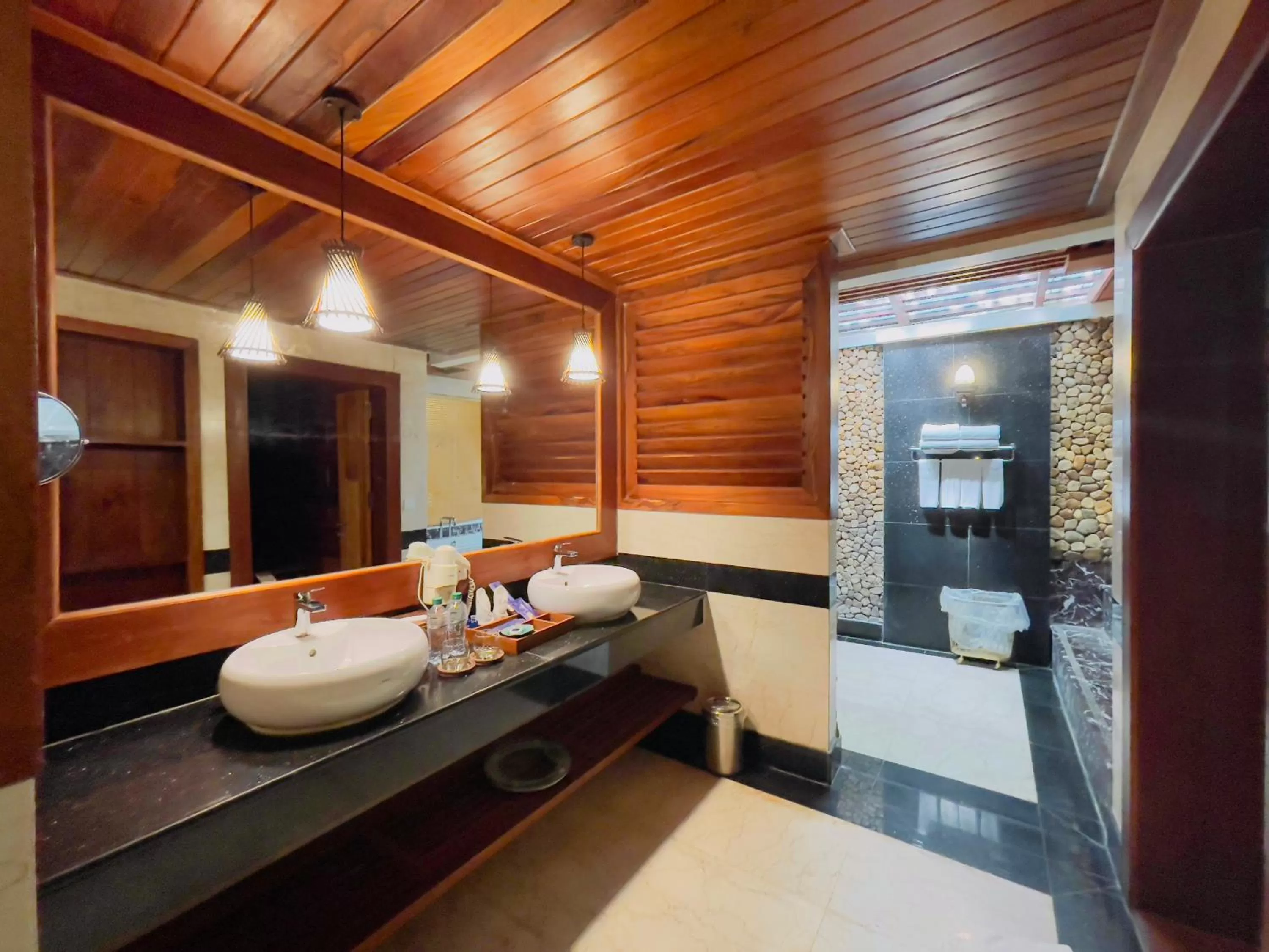 Bathroom in Try Palace Resort-Kep