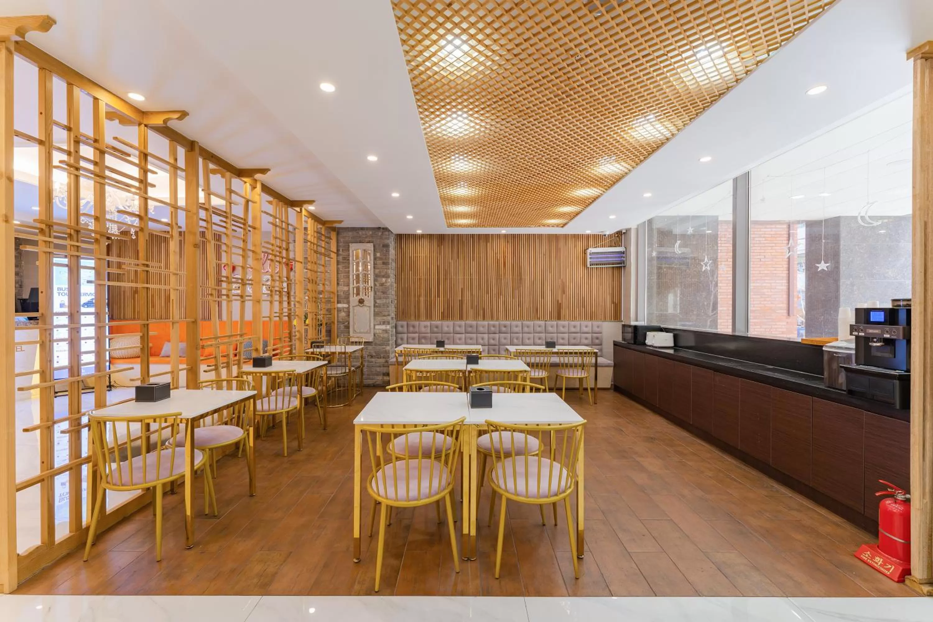 Coffee/tea facilities in Central Park Hotel Busan