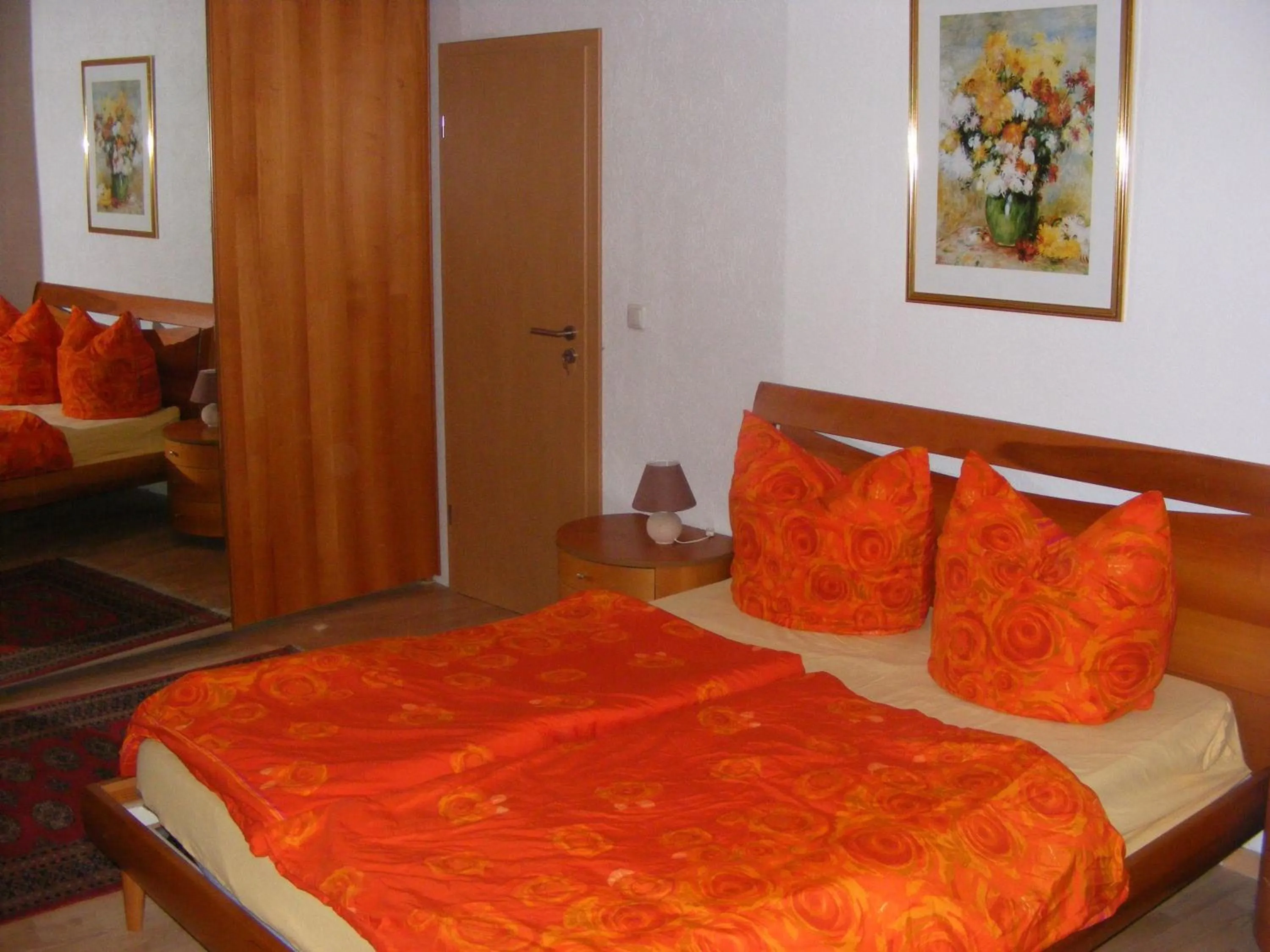 Decorative detail, Bed in Zum Achten Himmel