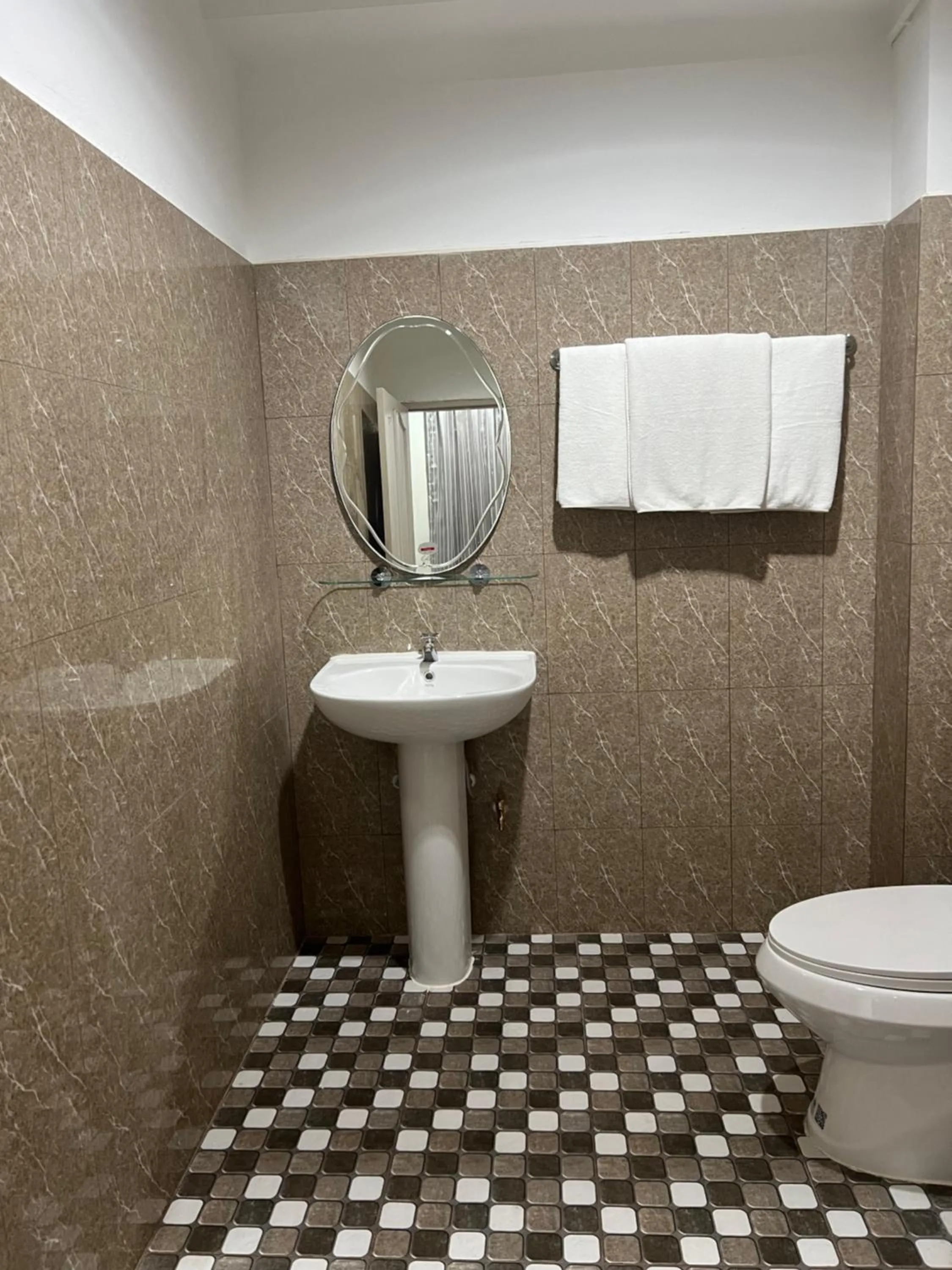 Bathroom in Mall Suites Hotel