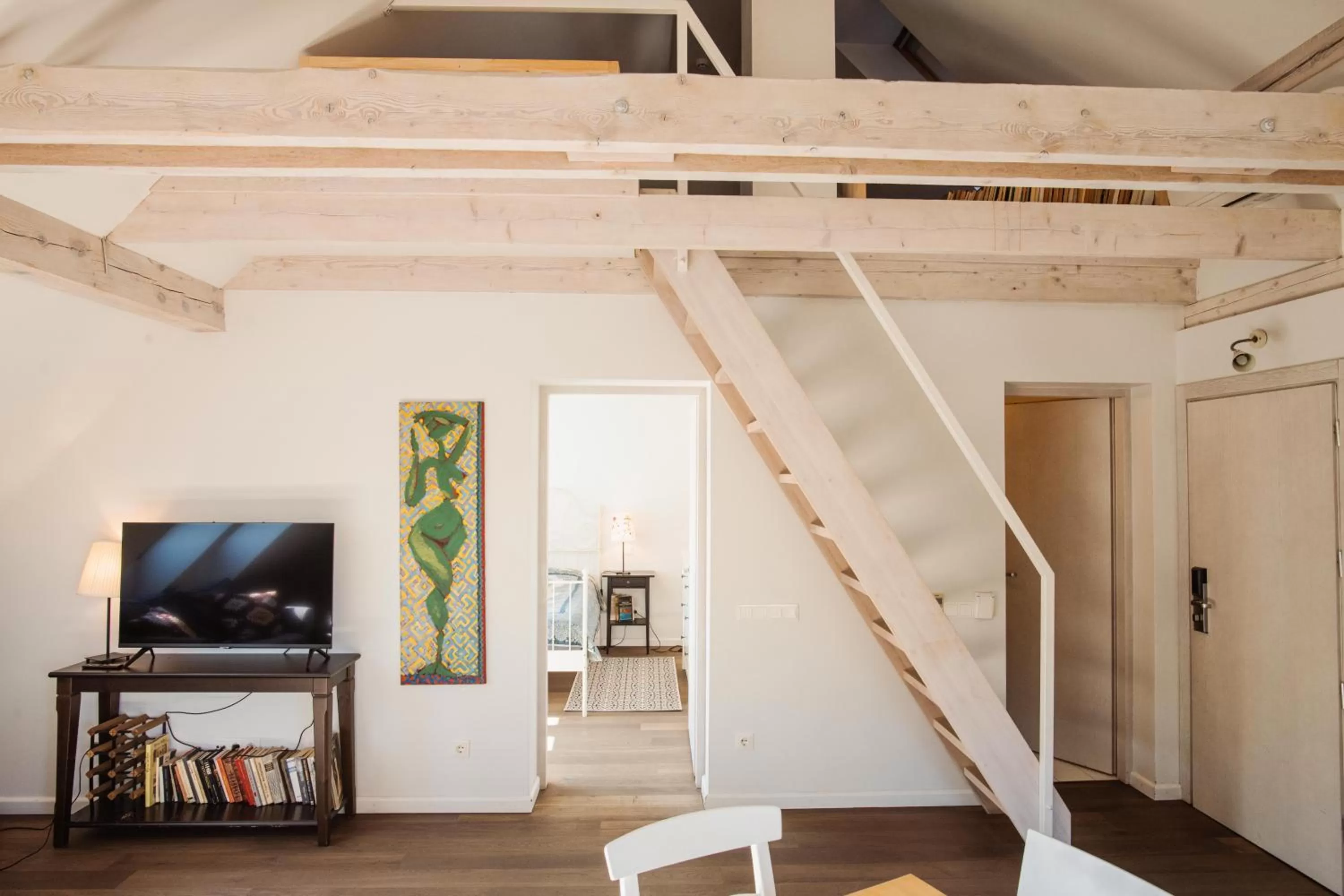 TV/Entertainment Center in Lijo